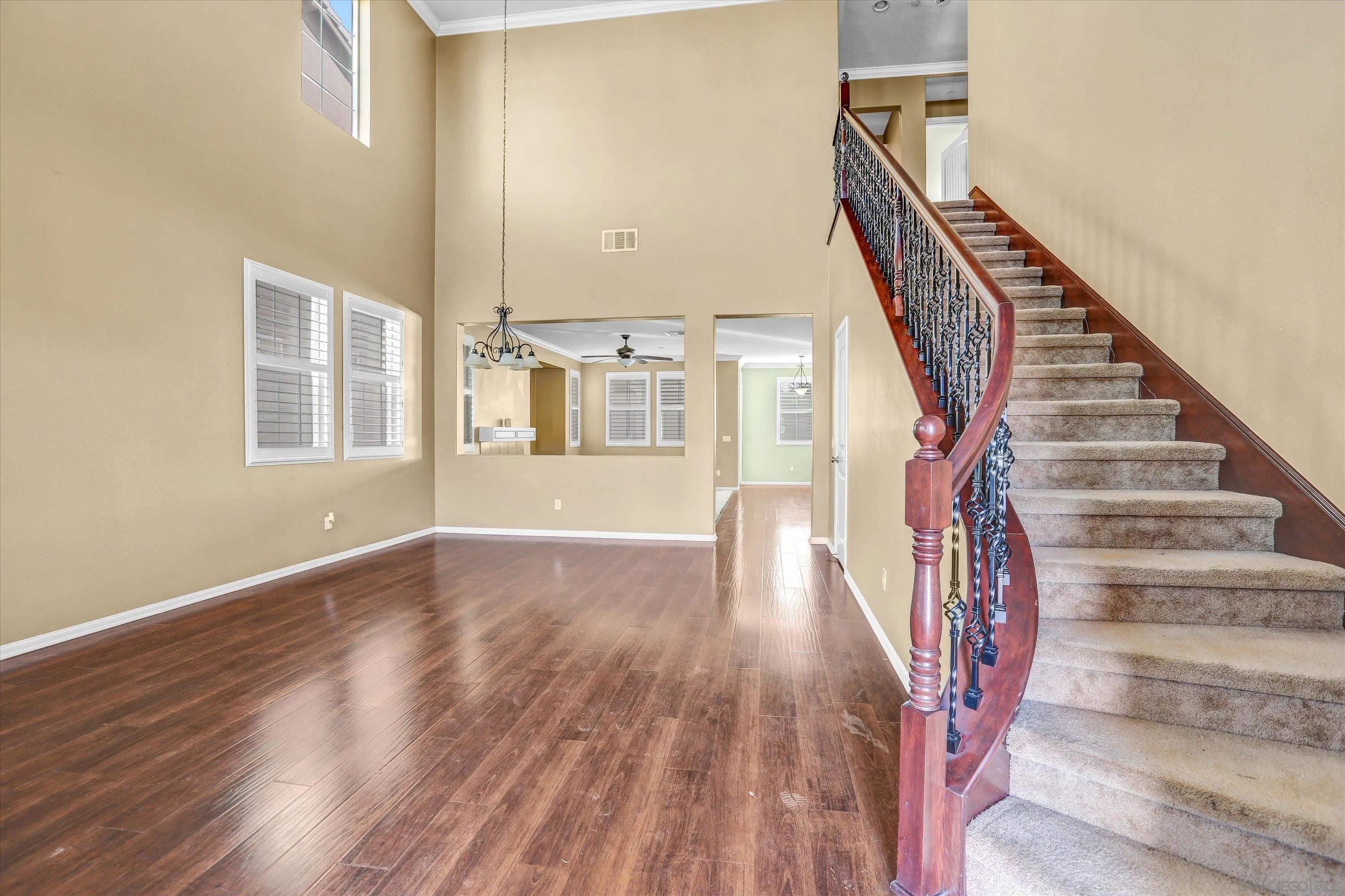 https://cdn.realtyfeed.com/cdn/127/260015829/e32252d97242b90b974864321226b394.webp
