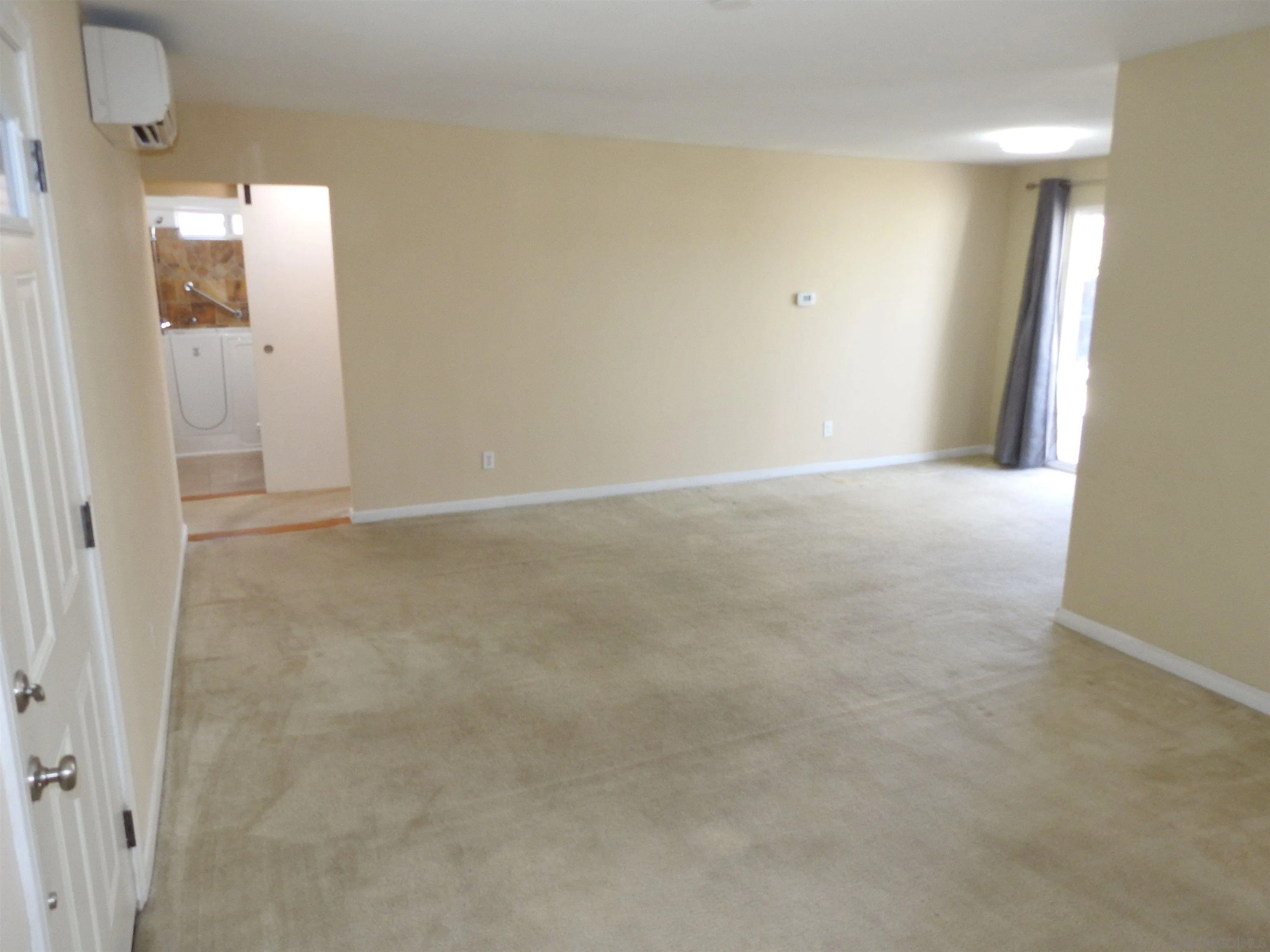 https://cdn.realtyfeed.com/cdn/127/260015830/2aac97886ceaf69ae5c6db37bda01588.webp