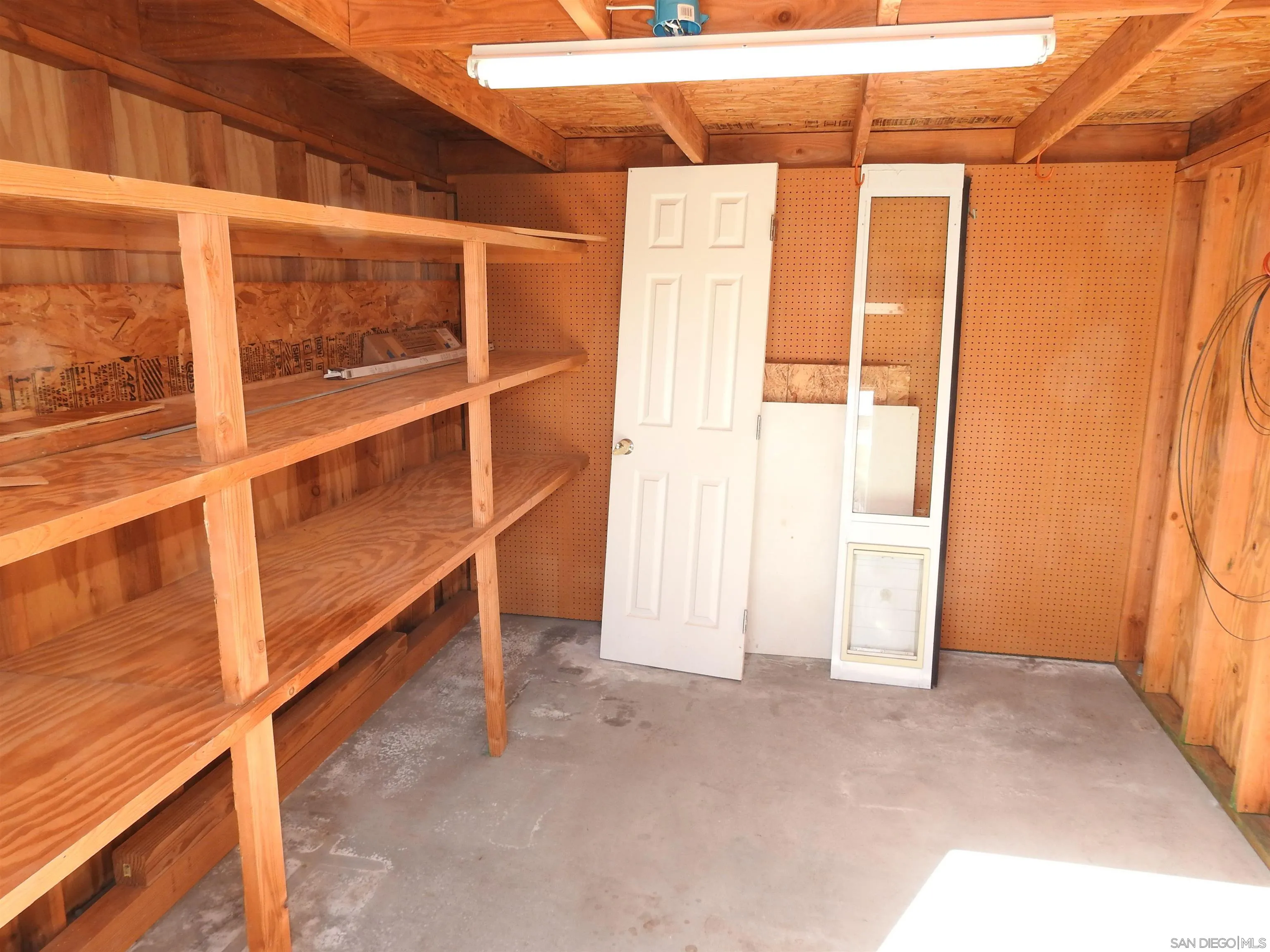 https://cdn.realtyfeed.com/cdn/127/260015830/4635037a03527c9a26d1d6f0cb0ca5cc.webp