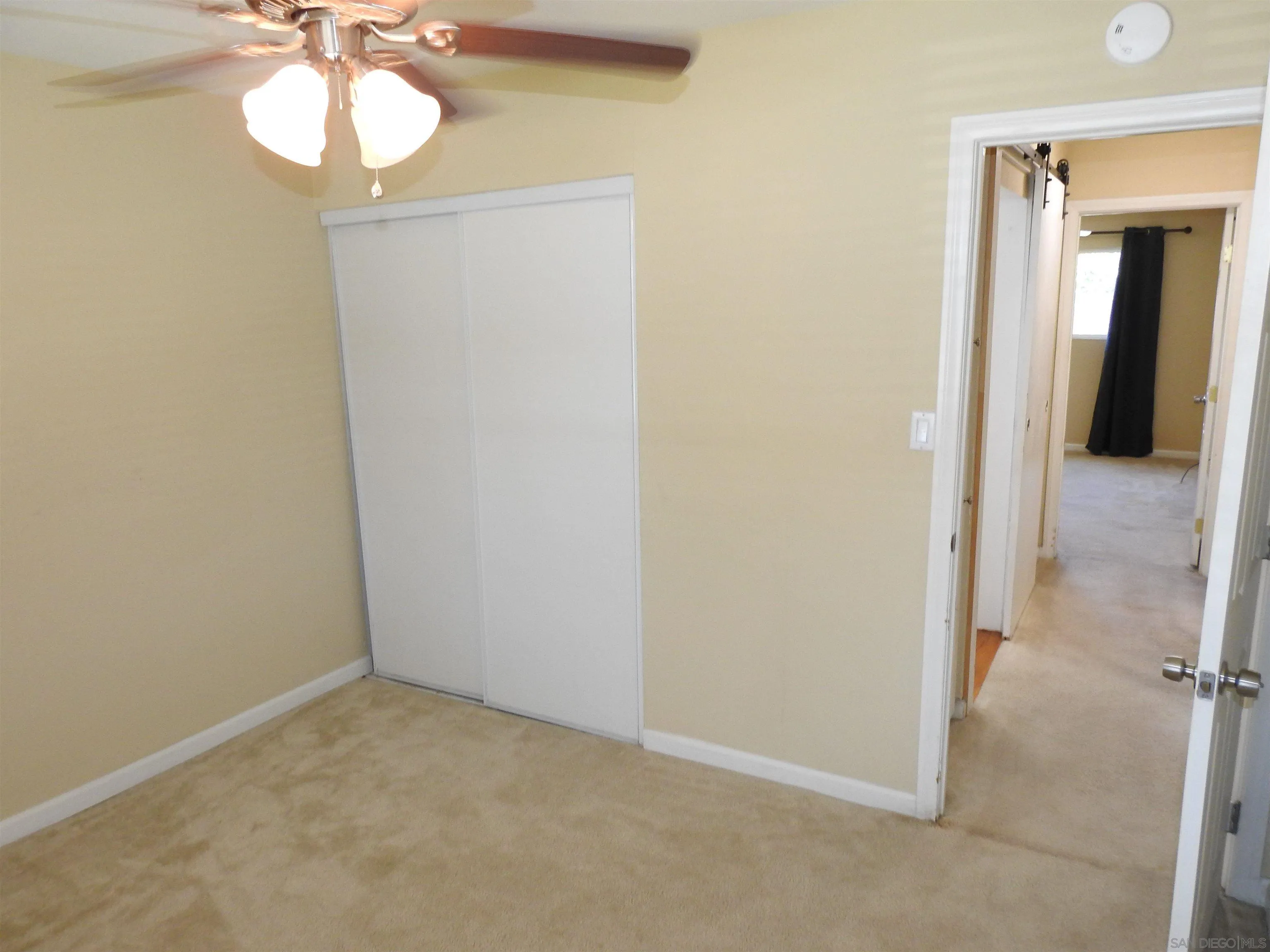 https://cdn.realtyfeed.com/cdn/127/260015830/4eb71d91054690f3c07c6d43dc07d551.webp