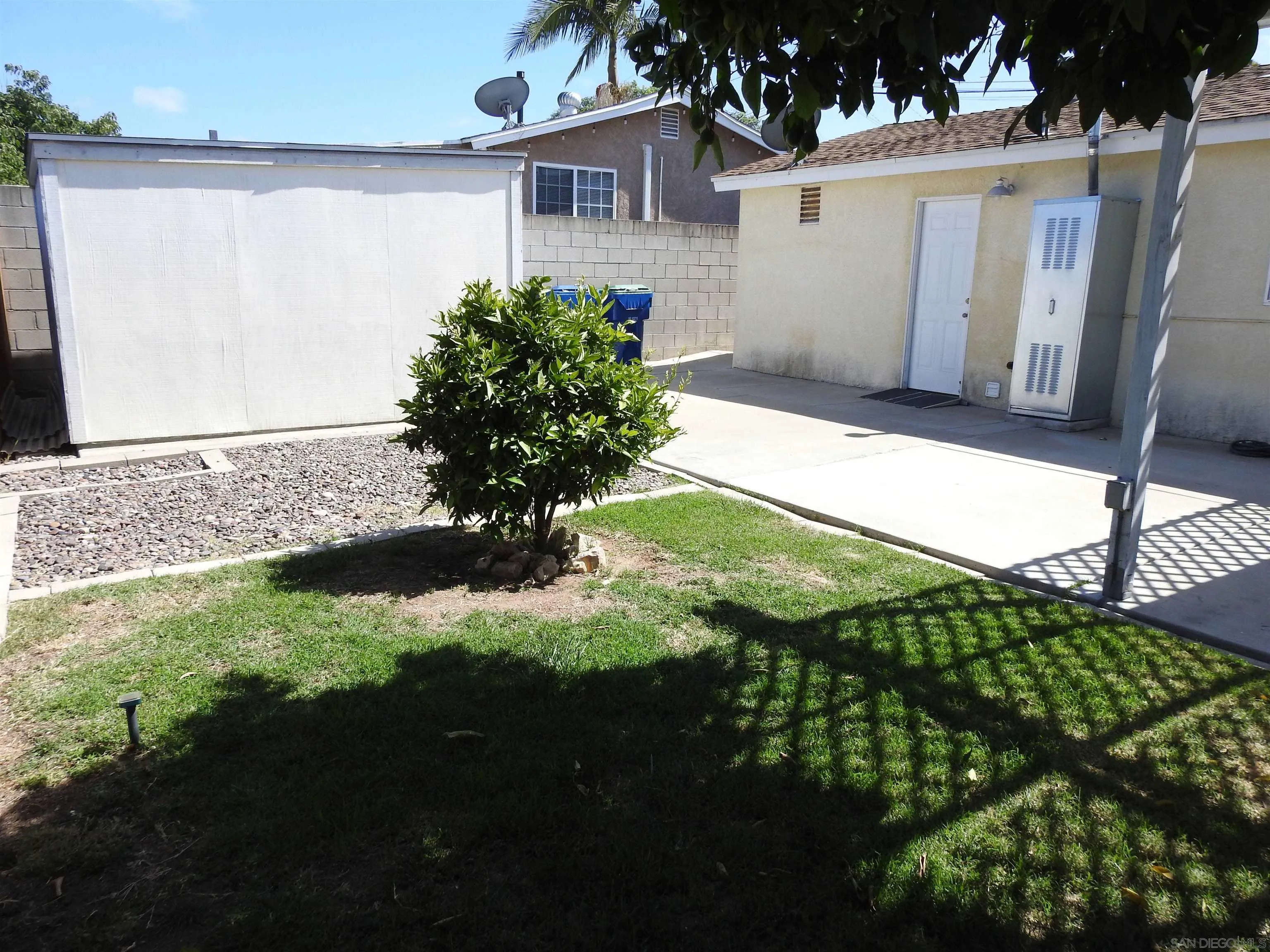 https://cdn.realtyfeed.com/cdn/127/260015830/7954fff420705efd8cd072184da1415c.webp