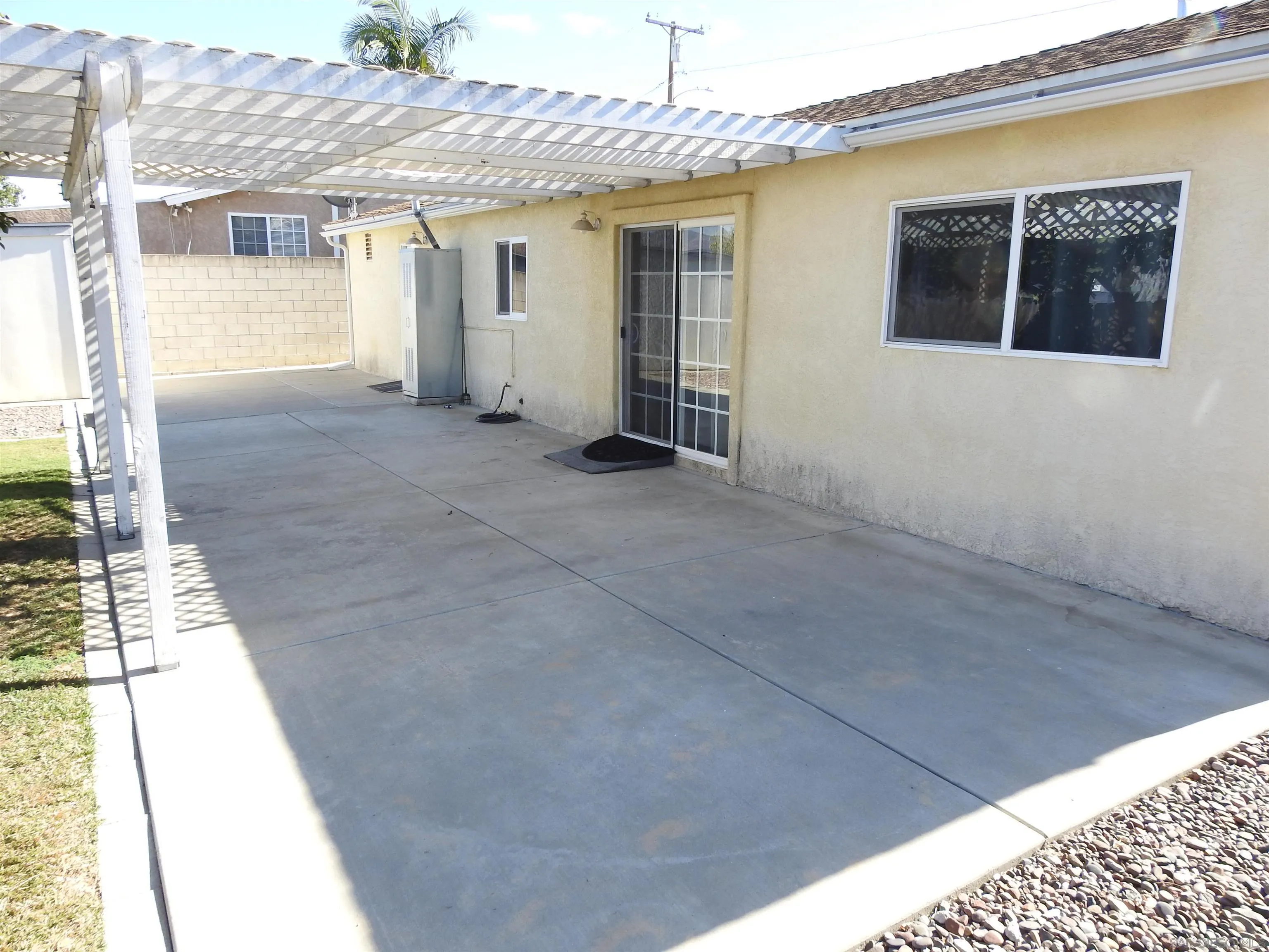 https://cdn.realtyfeed.com/cdn/127/260015830/a01873aabca6b422dd5783602f7d5b81.webp