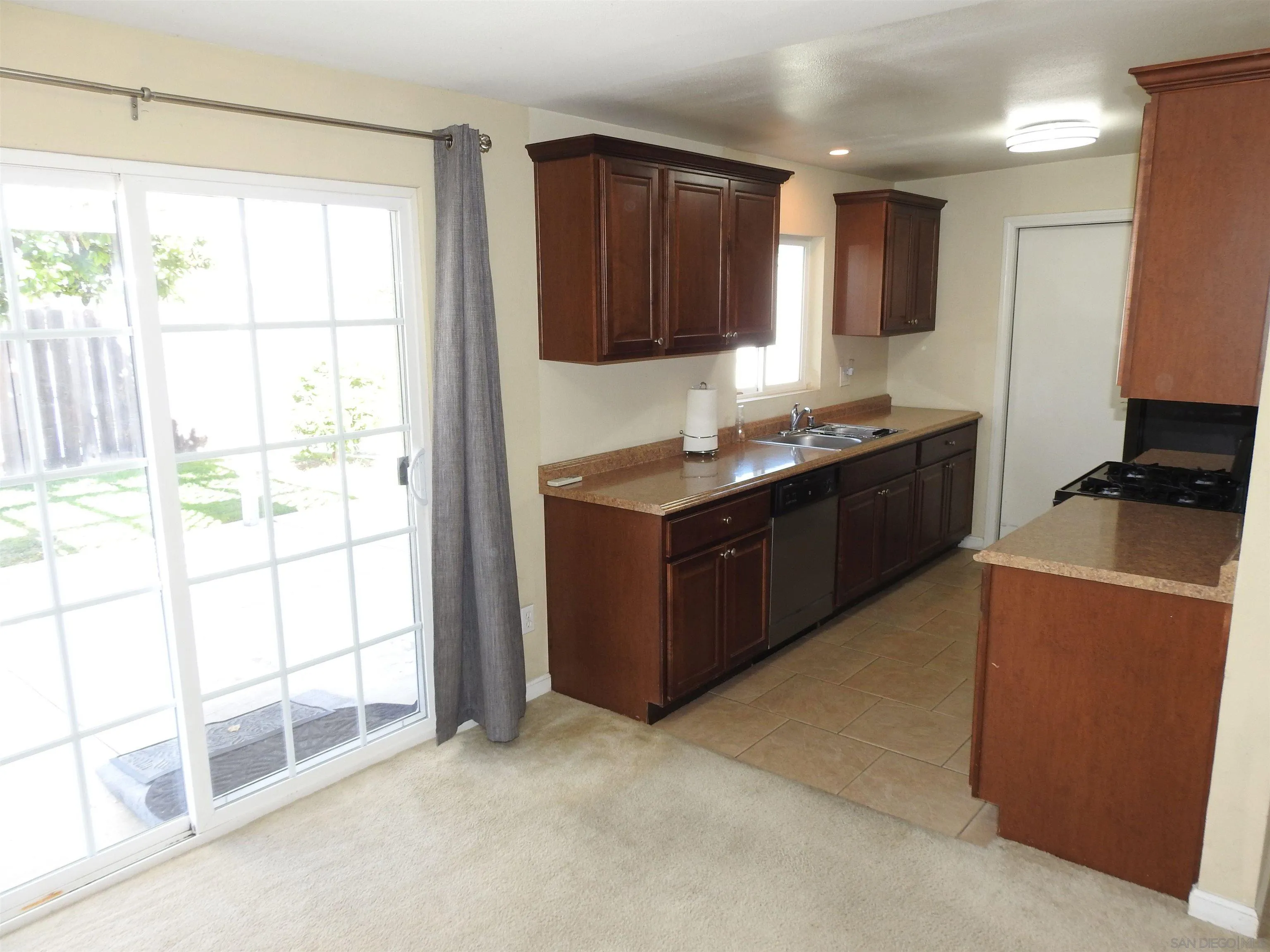 1069 Woodhaven Drive, Spring Valley, CA 91977 - Photo 3 of 53, Spring Valley, CA