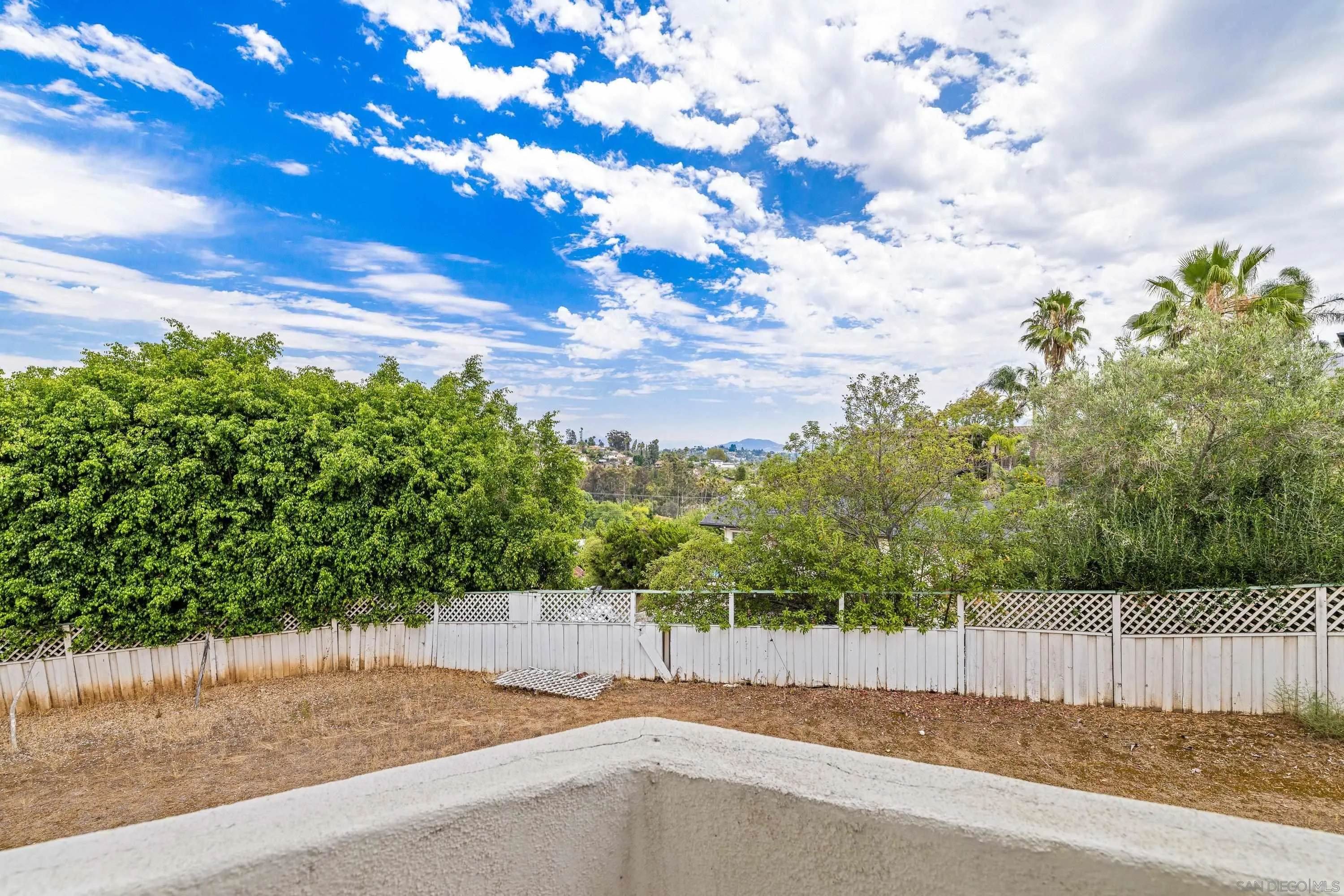 https://cdn.realtyfeed.com/cdn/127/260015832/d919c1fe0747b81a45d6b0f221c0baef.webp