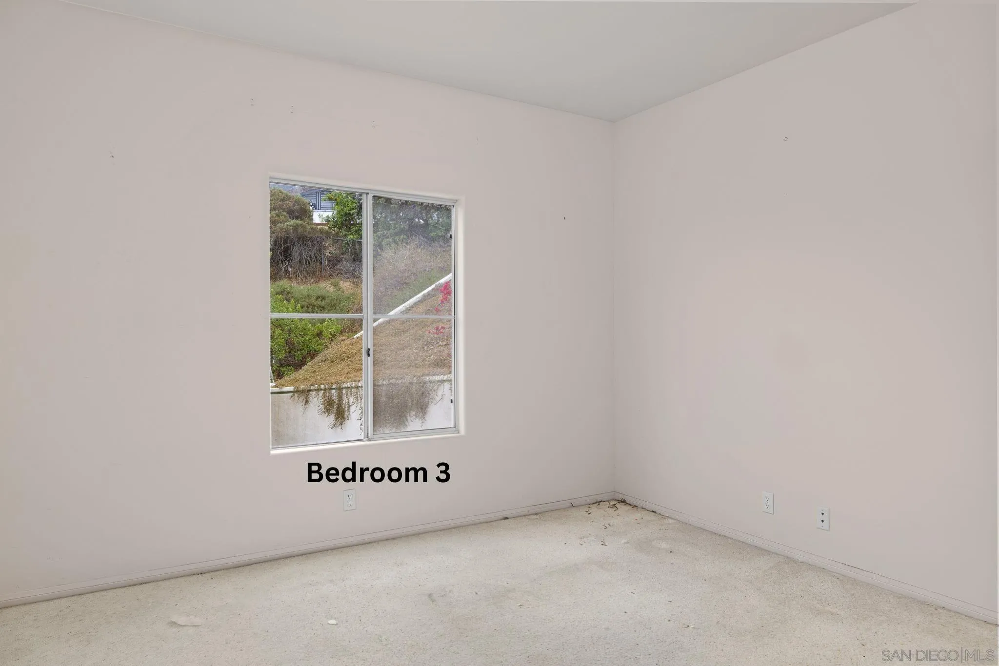 https://cdn.realtyfeed.com/cdn/127/260015832/ff3966e510a10e7fd60c3935fc113cab.webp