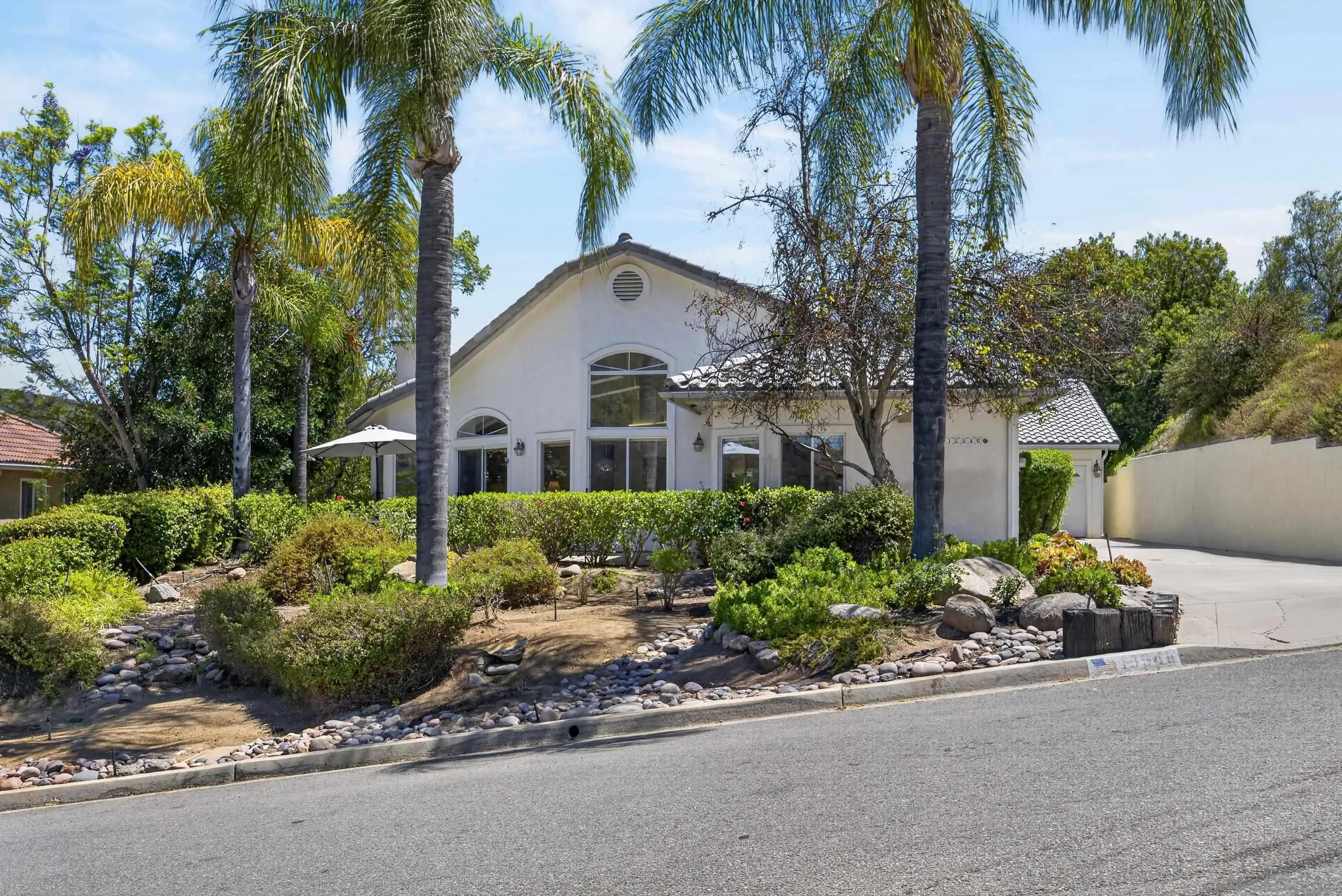 15546 Calistoga Dr.