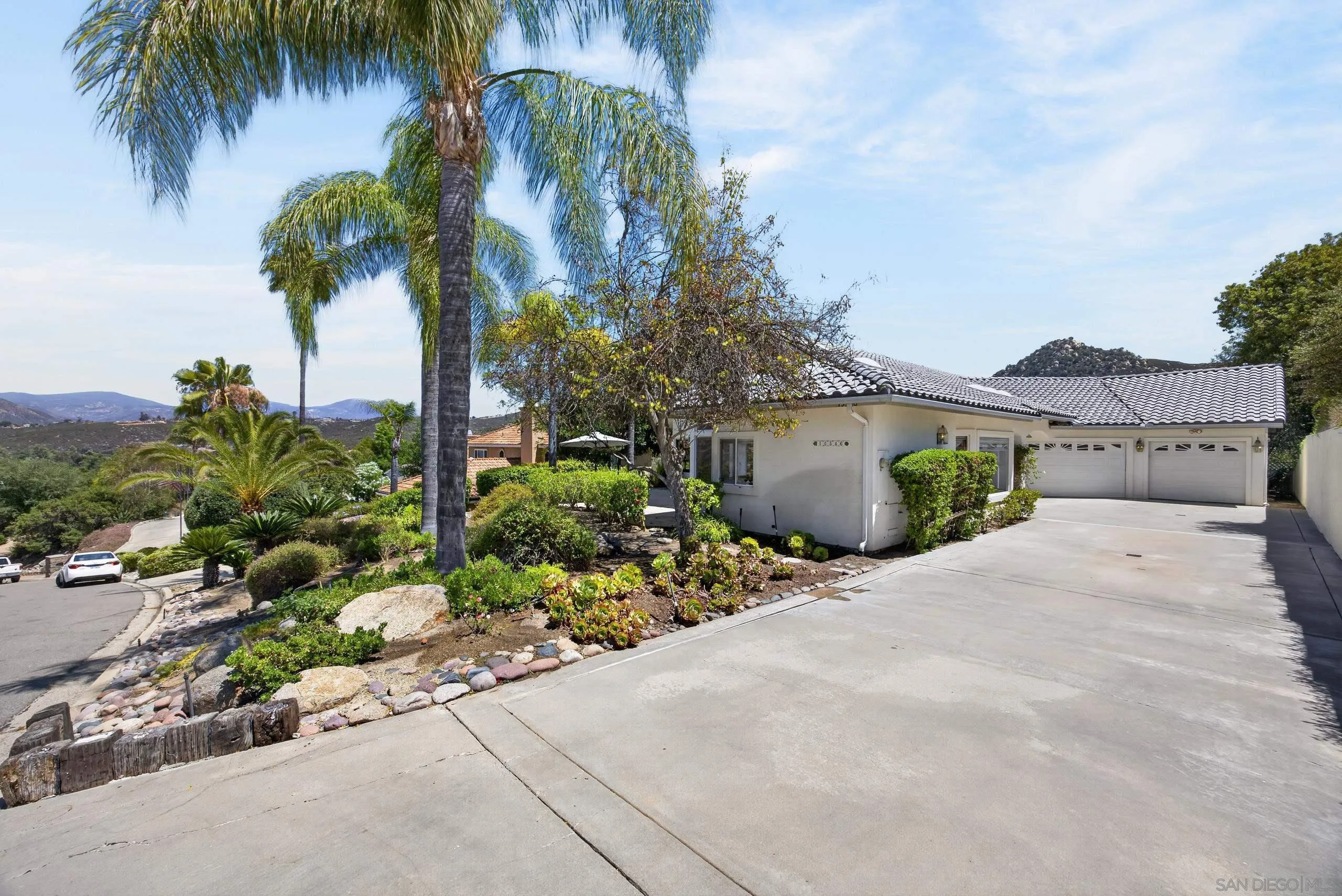 15546 Calistoga Dr., Ramona, CA 92065 - Photo 2 of 36, Ramona, CA