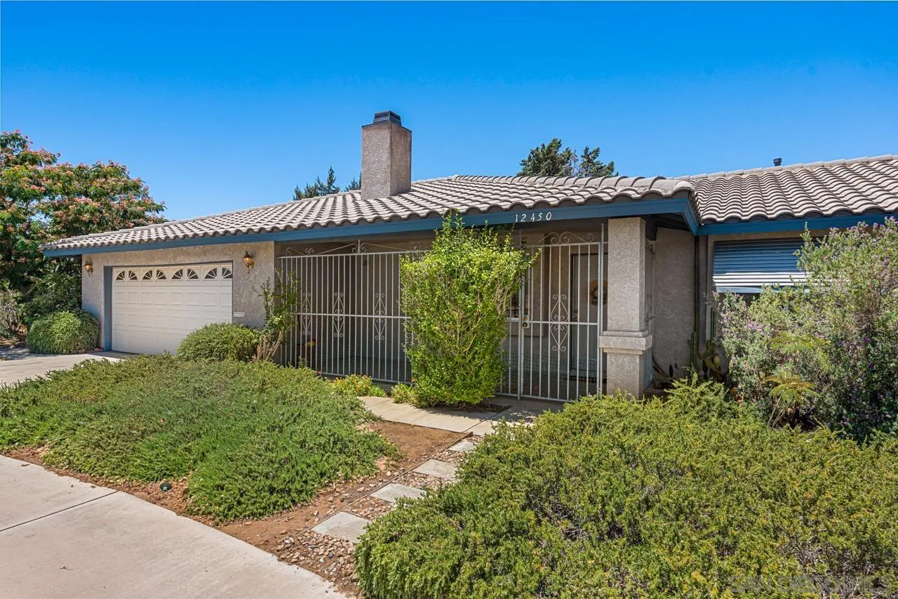 12450 Algonquin, Apple Valley, CA 92308 - Photo 4 of 58, Apple Valley, CA