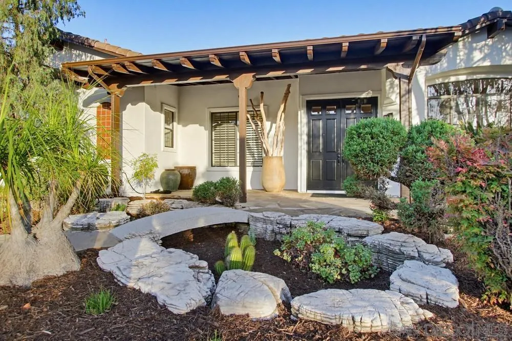 https://cdn.realtyfeed.com/cdn/127/260015839/0db1293fd675a2e3c05ef9eb9013ef10.webp