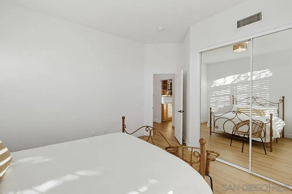 https://cdn.realtyfeed.com/cdn/127/260015839/3050644f7055a125c0c0bbbccd572fd7.webp