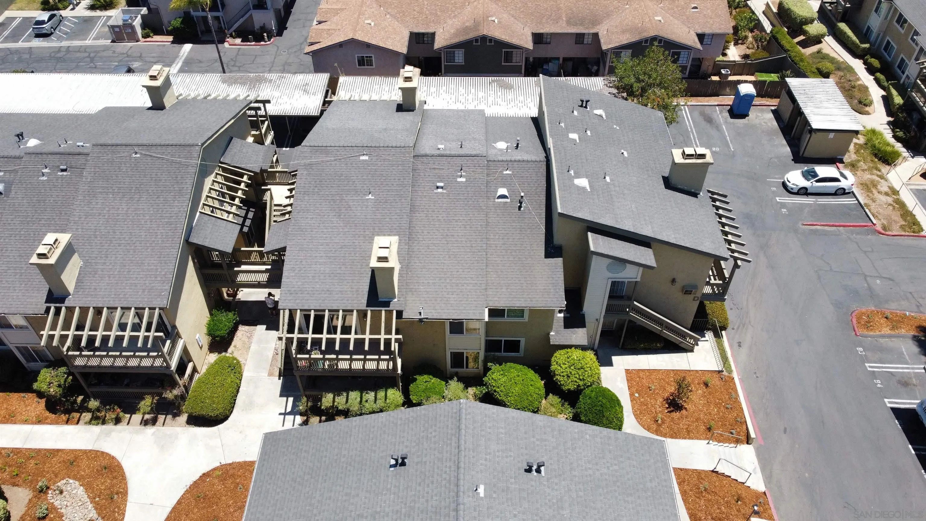 https://cdn.realtyfeed.com/cdn/127/260015840/30ed6a9169a50114ccaa0339a9825167.webp