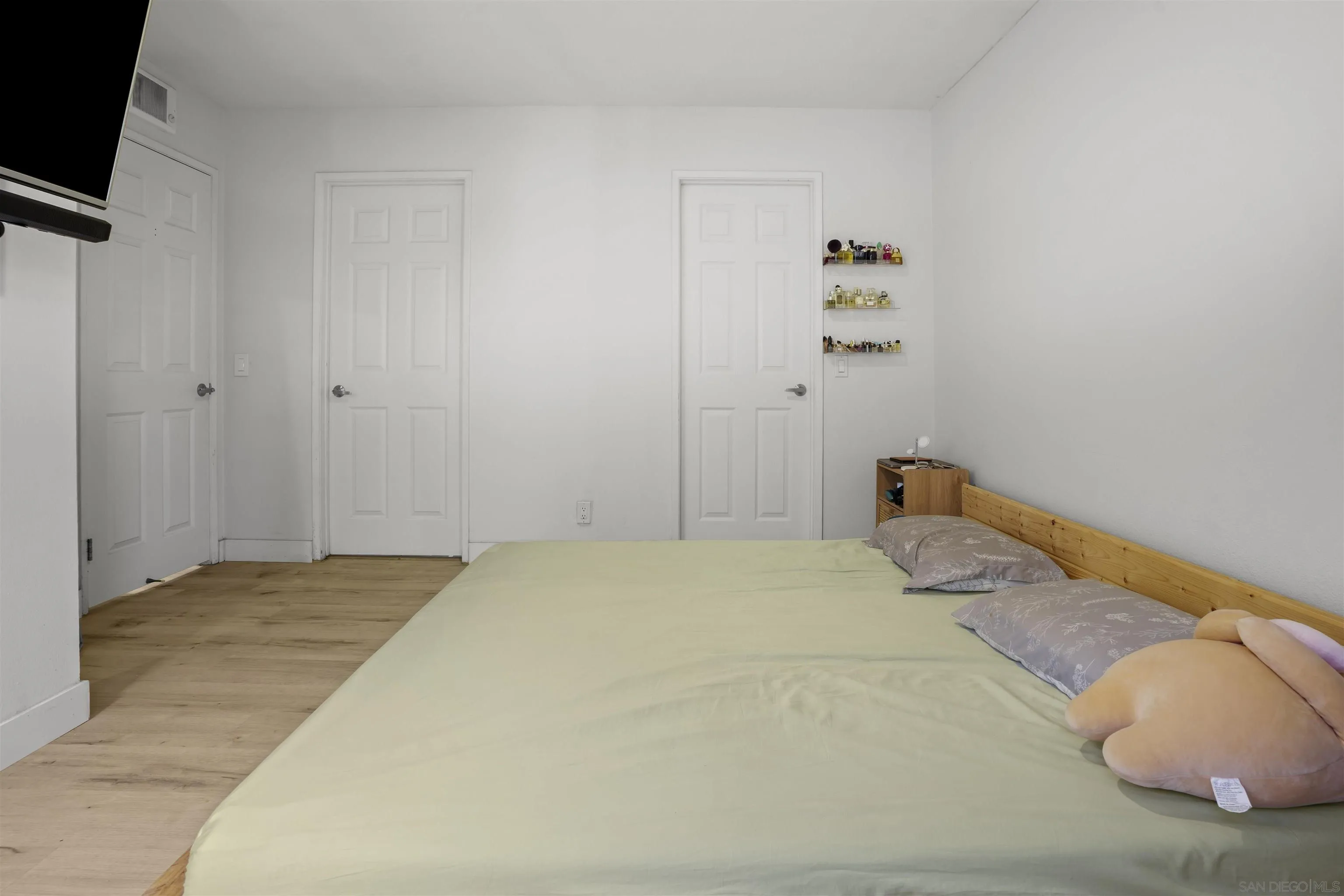 https://cdn.realtyfeed.com/cdn/127/260015840/d1966a6a13f39e42aca336f08637b2cf.webp