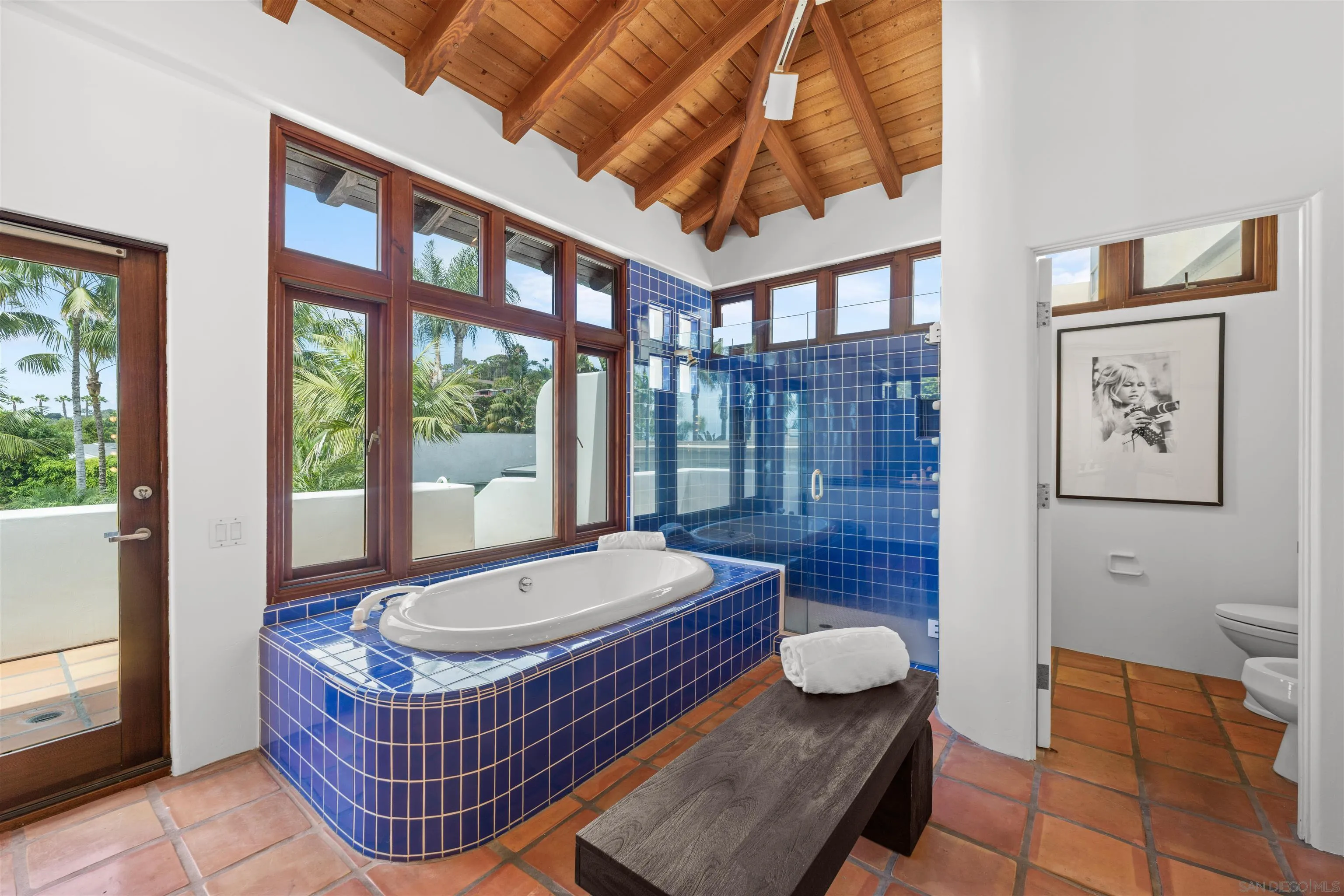 https://cdn.realtyfeed.com/cdn/127/260015844/435e68815801e5a88ff15e6fc565dee9.webp