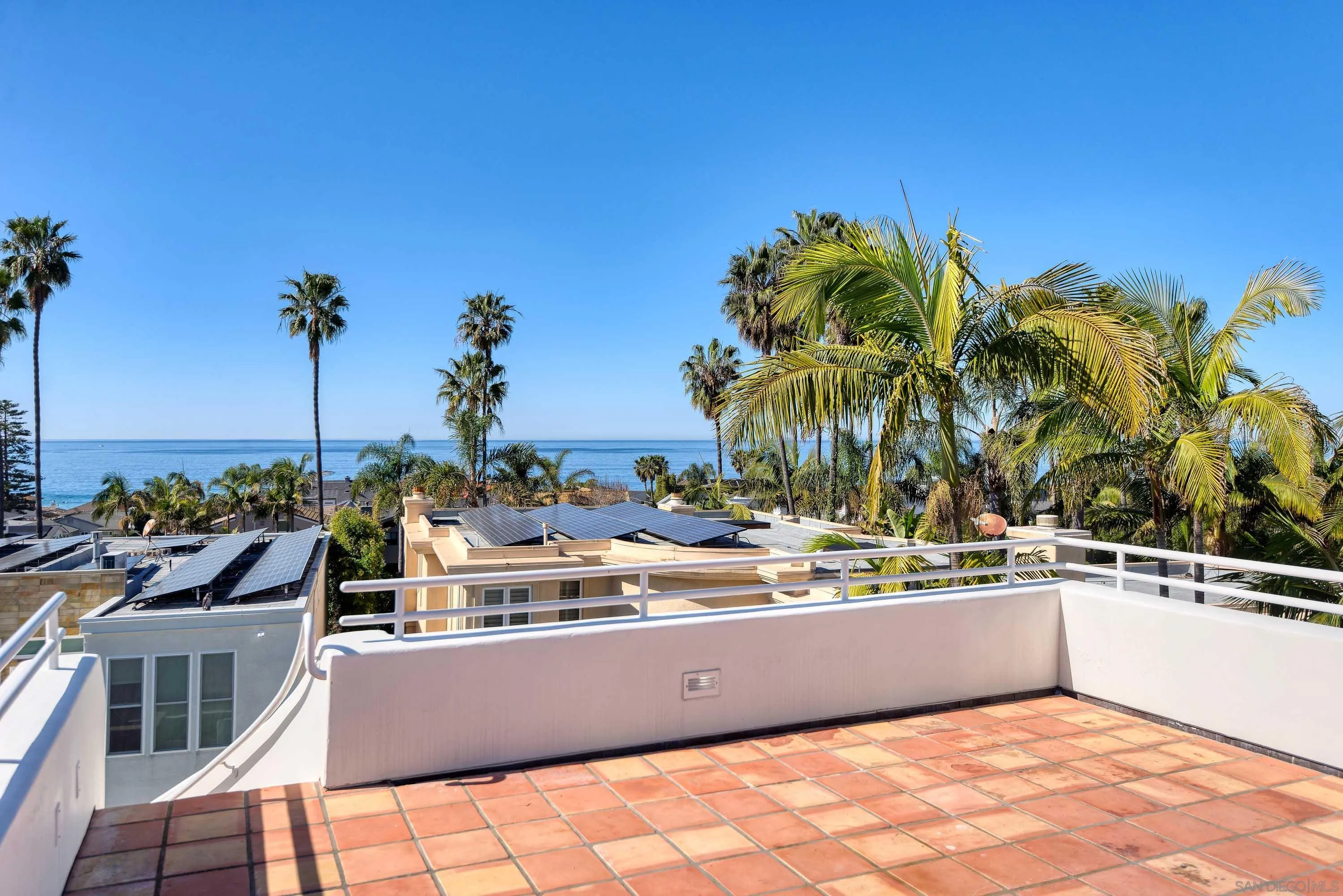 https://cdn.realtyfeed.com/cdn/127/260015844/4561943e1dc2adc636cc1ca63110da9a.webp