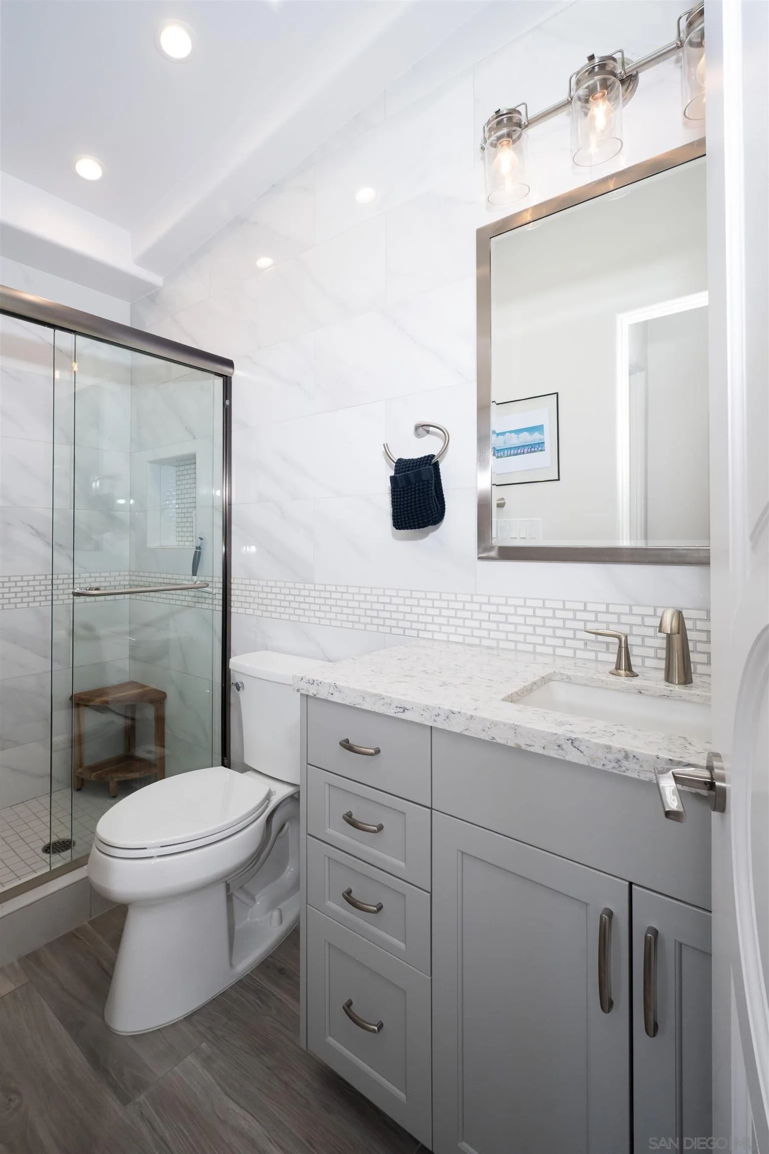 https://cdn.realtyfeed.com/cdn/127/260015846/0d0c03bb33d83494bdfffd426010191e.webp