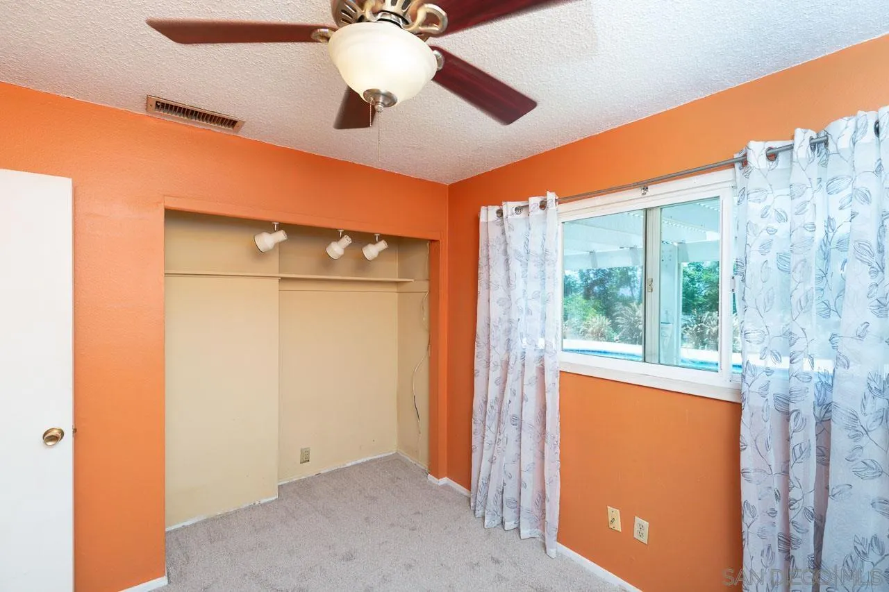 https://cdn.realtyfeed.com/cdn/127/260015847/f9ed68975cc718a967746a58e3ff4f7d.webp