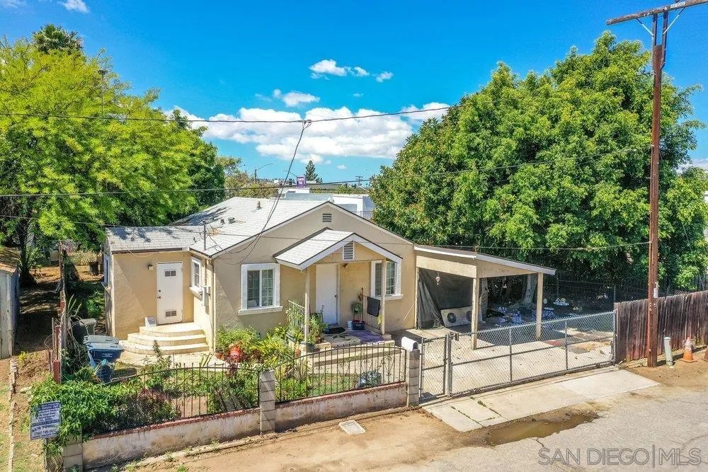 https://cdn.realtyfeed.com/cdn/127/260015856/d97a07888187aea18fae0af7a3f6e259.webp