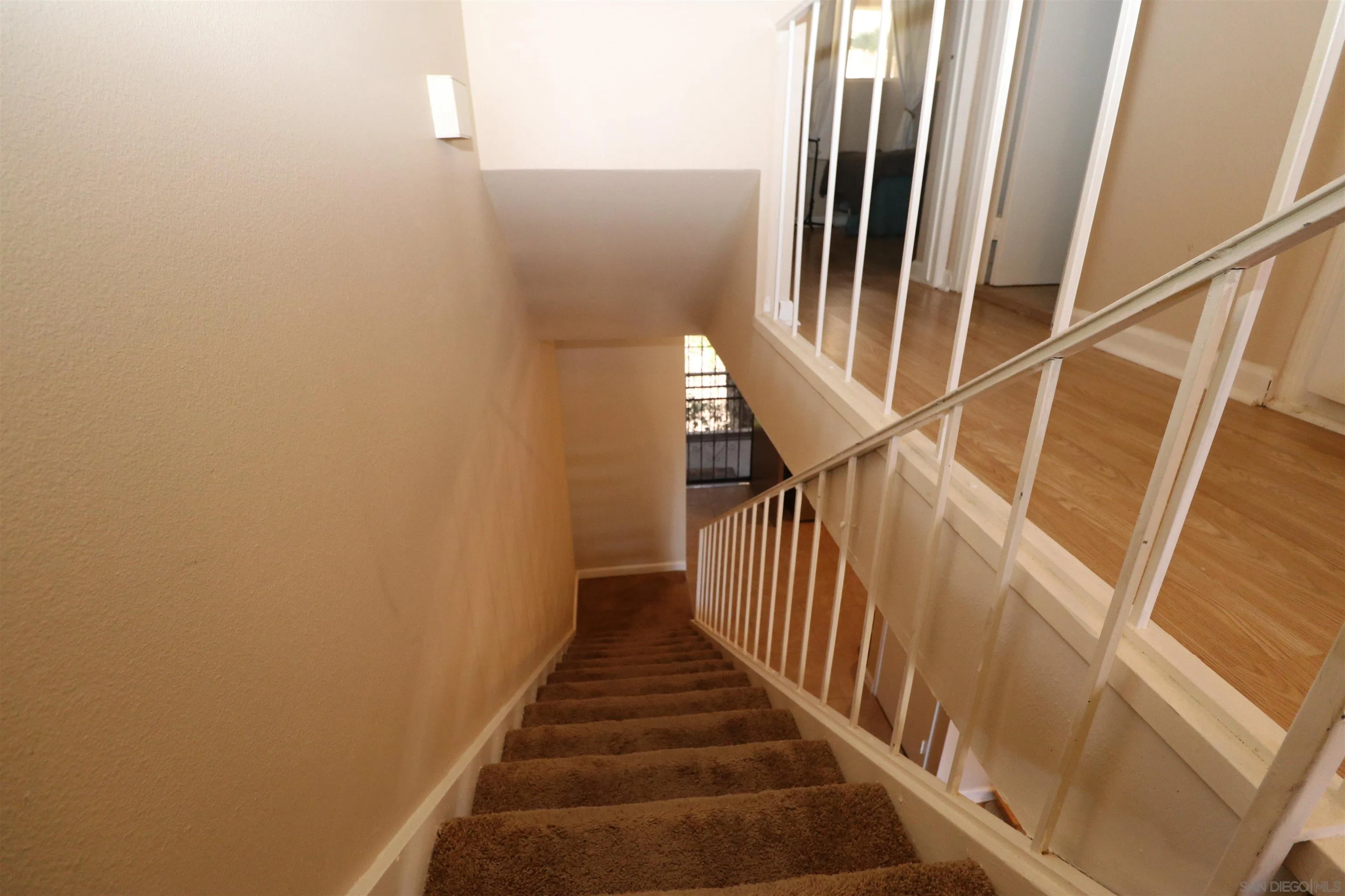https://cdn.realtyfeed.com/cdn/127/260015857/2632a0998ff4e8c86af1f51dfd078c0d.webp