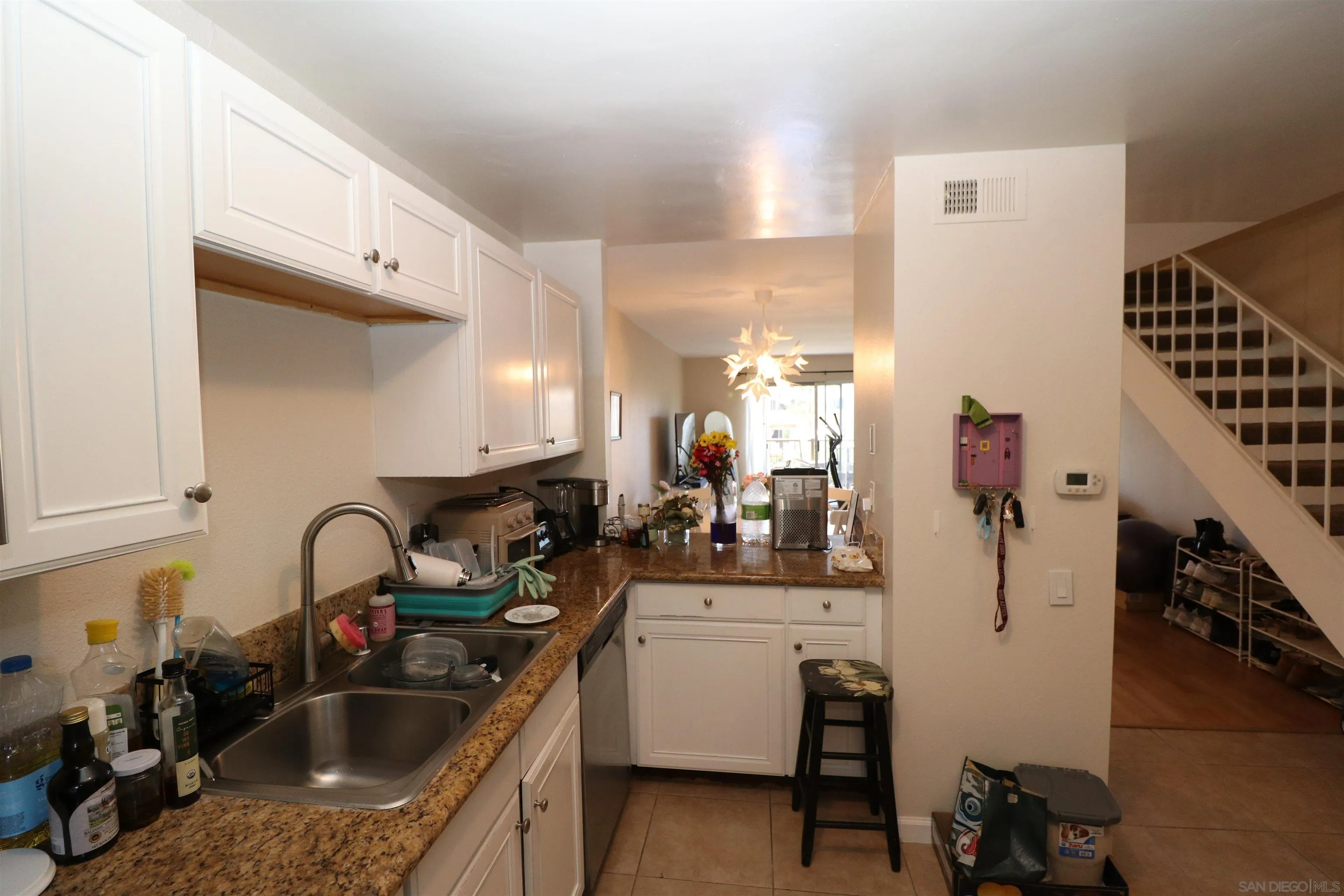 https://cdn.realtyfeed.com/cdn/127/260015857/d76a246244d4dcb9303821de87473492.webp