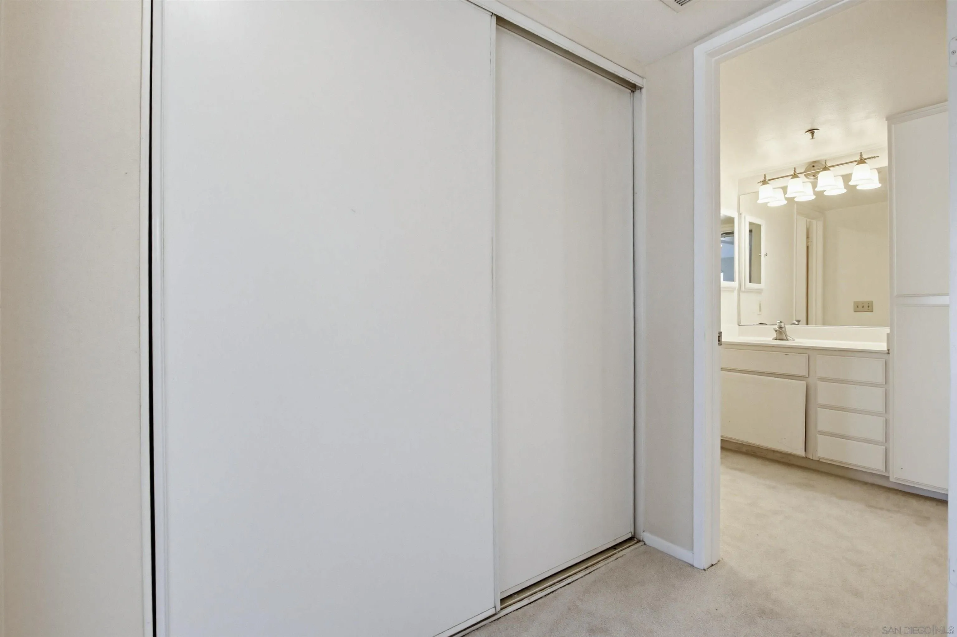 Photo #15: 260015862 Listing: Photo #15