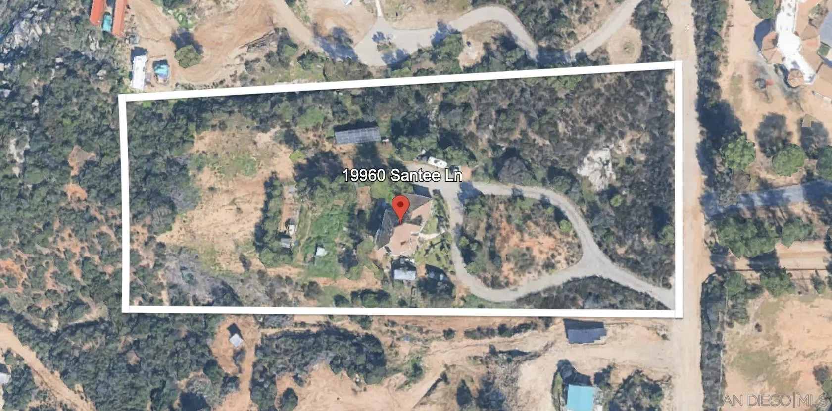 https://cdn.realtyfeed.com/cdn/127/260015867/5ac8ef9c473079cae7c2b81b461b9fc4.webp