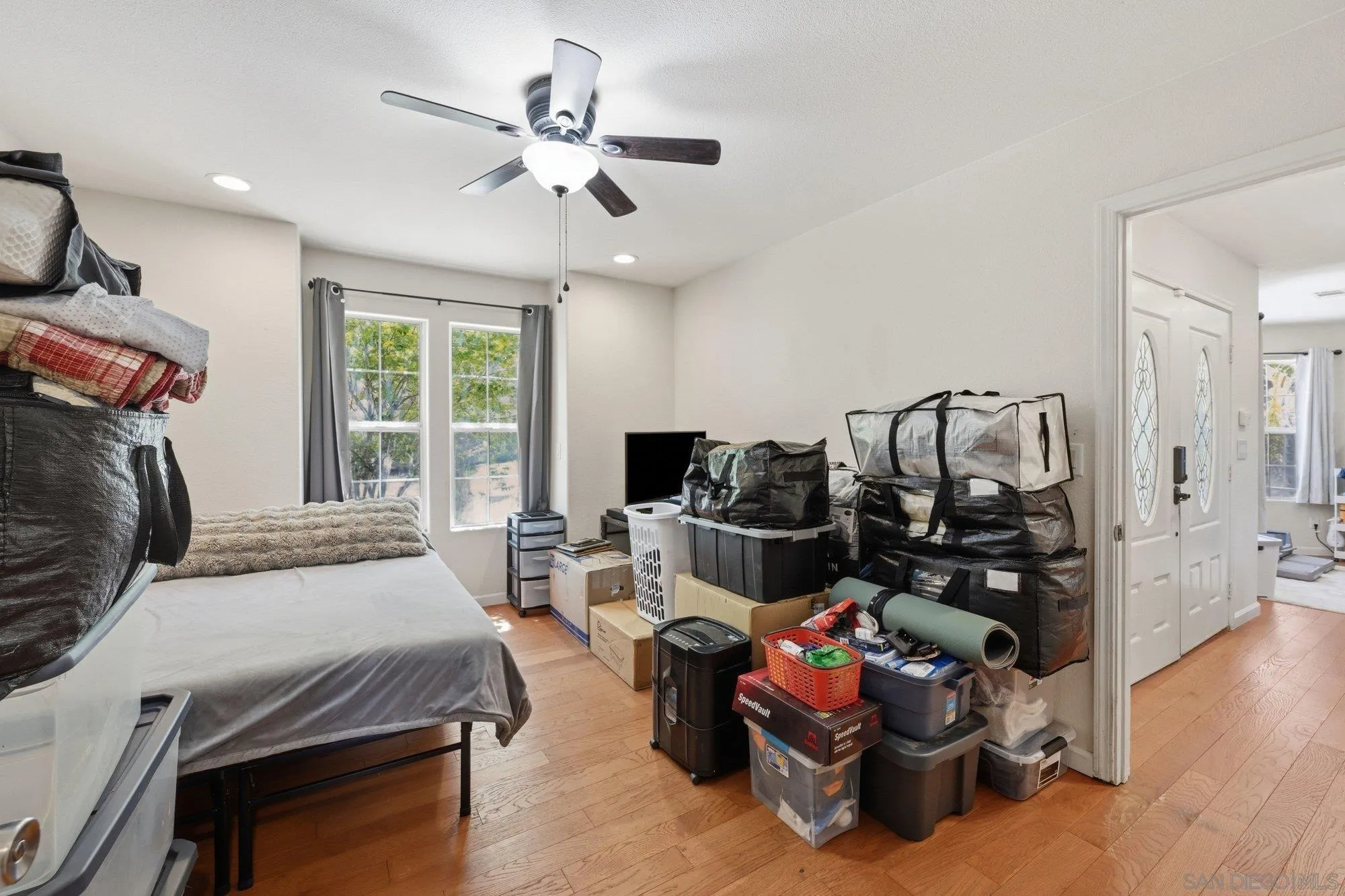 https://cdn.realtyfeed.com/cdn/127/260015867/b93815dfab171ffa74a887ec45884299.webp