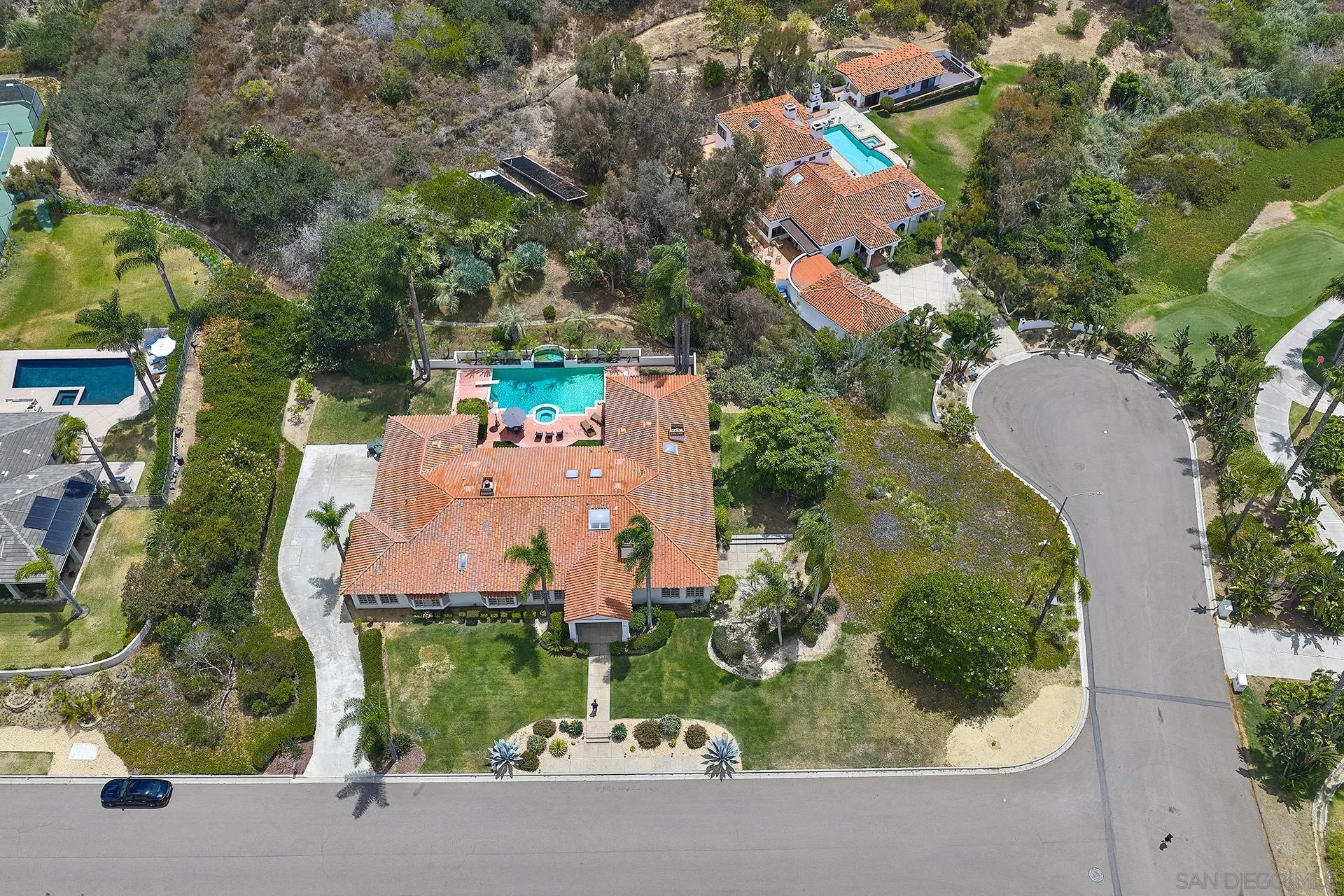 https://cdn.realtyfeed.com/cdn/127/260015874/62ea8a8fc9bcbaede86a09e0ae44da7a.webp