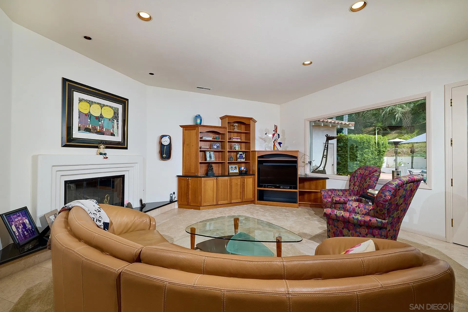 https://cdn.realtyfeed.com/cdn/127/260015874/ae0dbb3ad6cecc1e4d148f083646eba8.webp