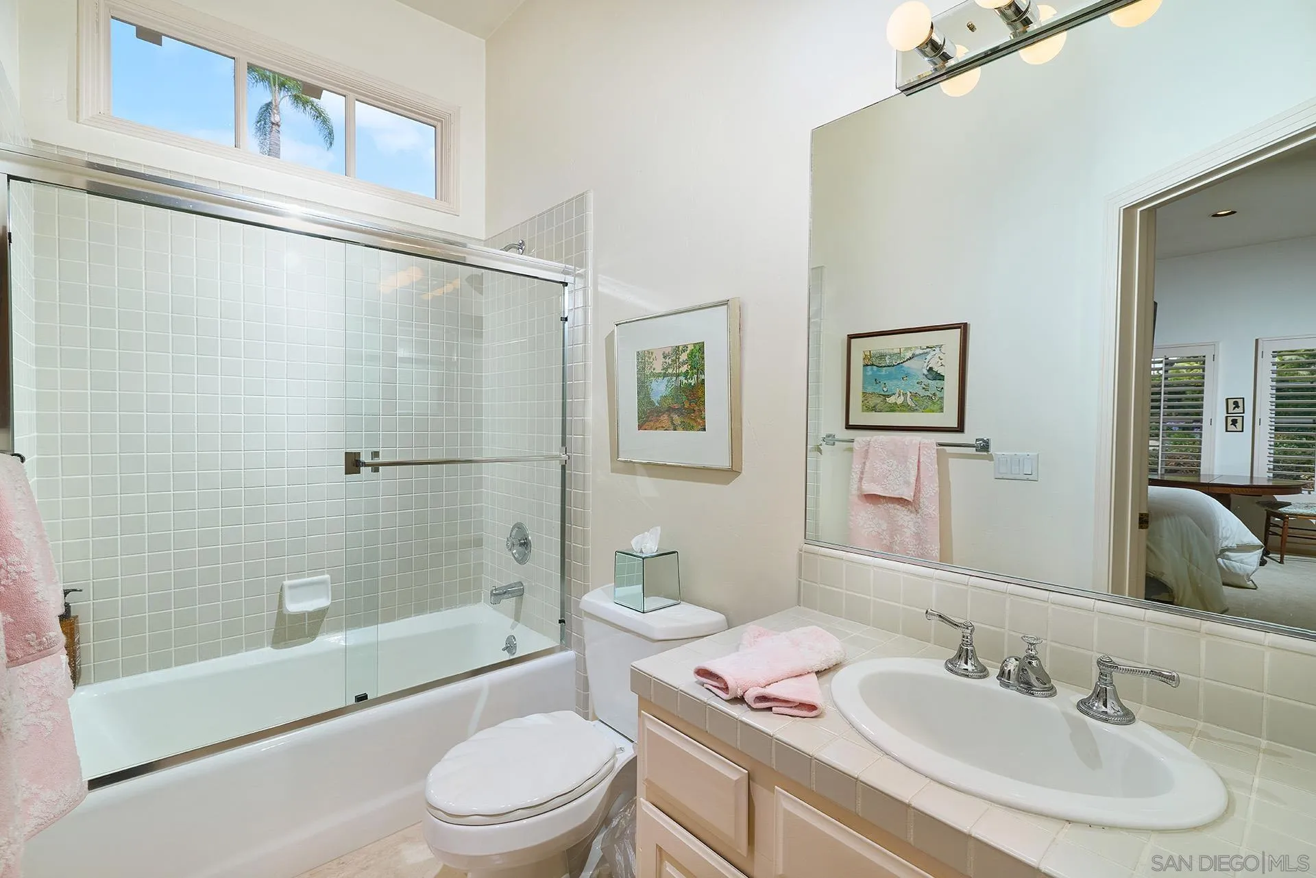 https://cdn.realtyfeed.com/cdn/127/260015874/f9f890a467dc50c1c8f4dc07bcaadf0c.webp