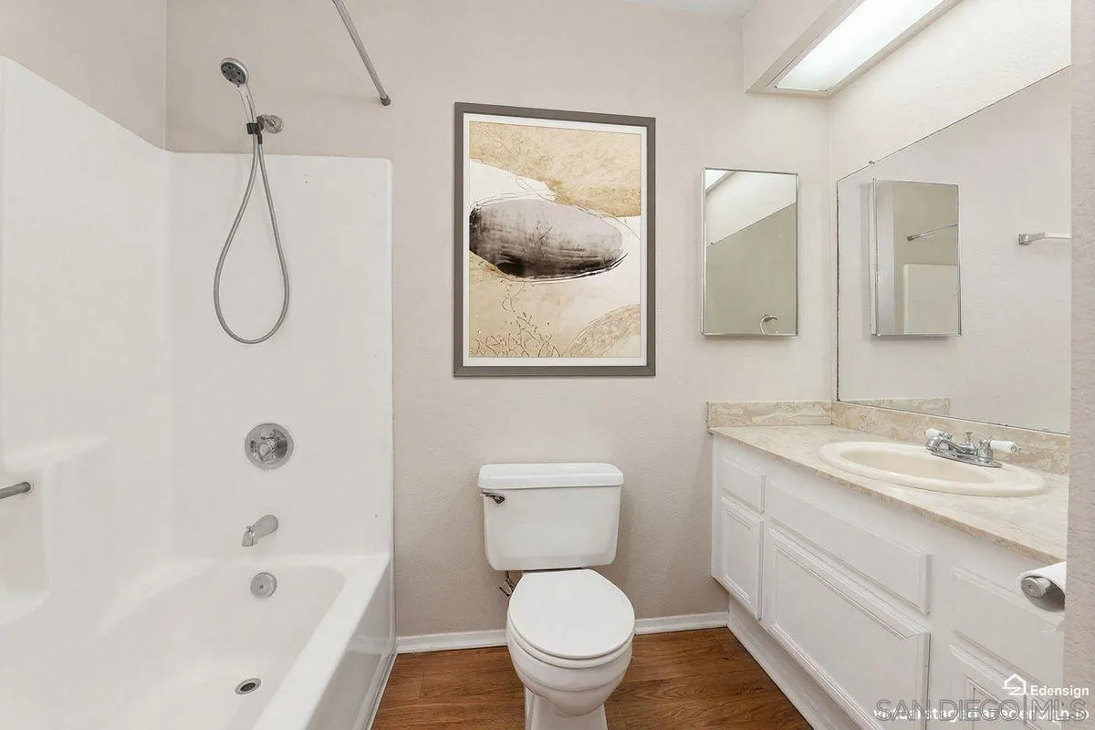 Photo #22: 260015875 Listing: Photo #22