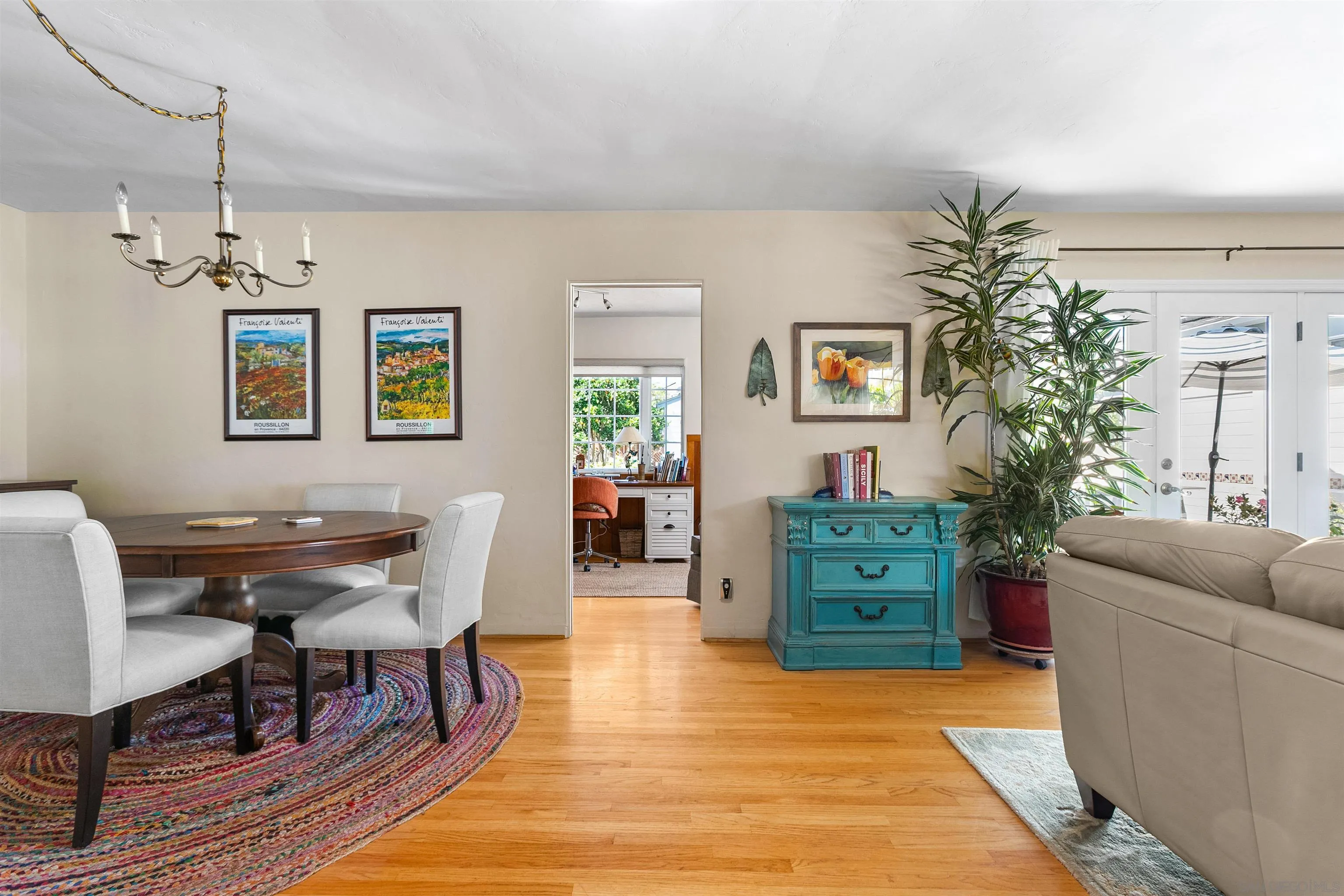 https://cdn.realtyfeed.com/cdn/127/260015877/948bd8a08d34a42134a5eb30adffbeca.webp