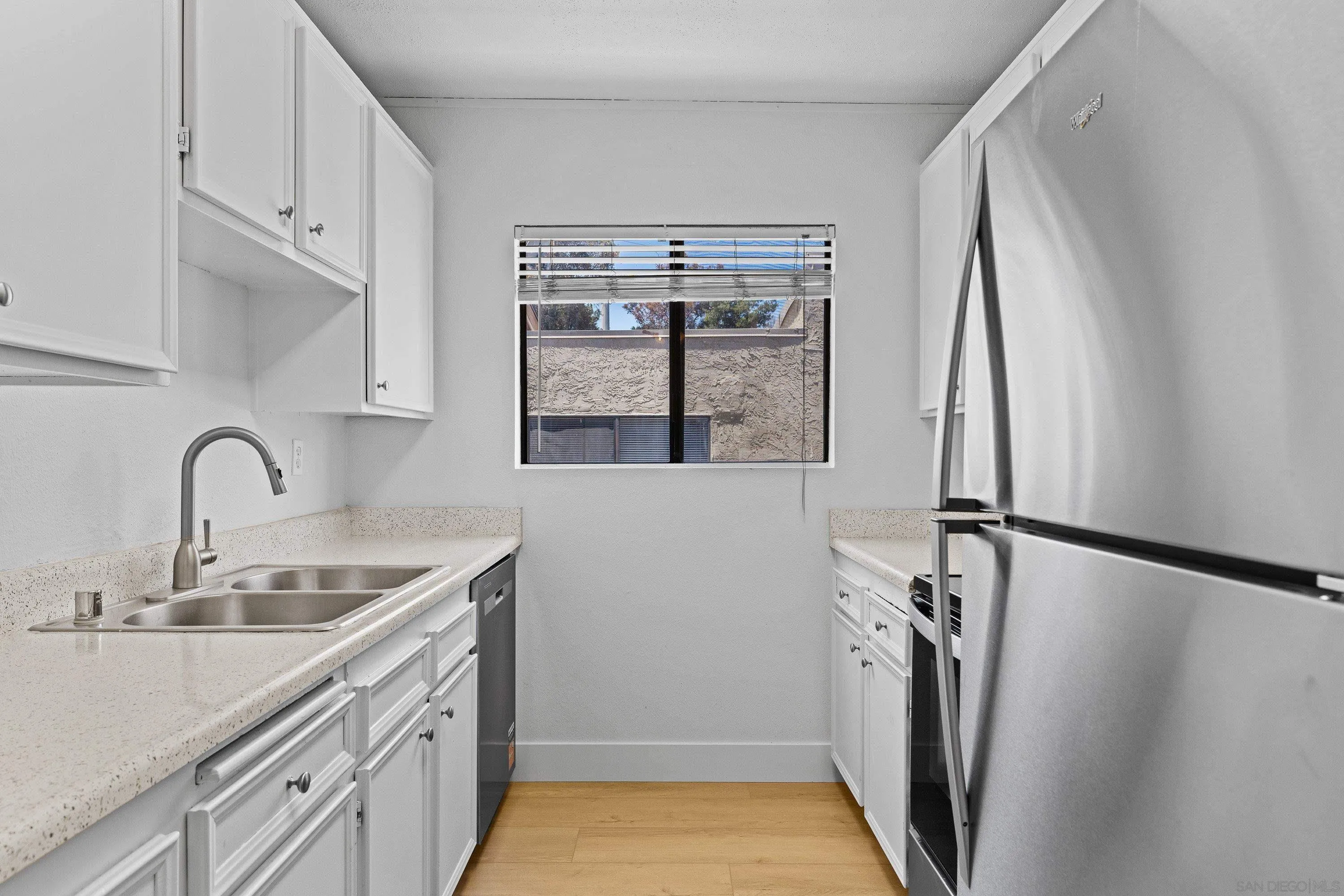 Photo #8: 260015882 Listing: Photo #8