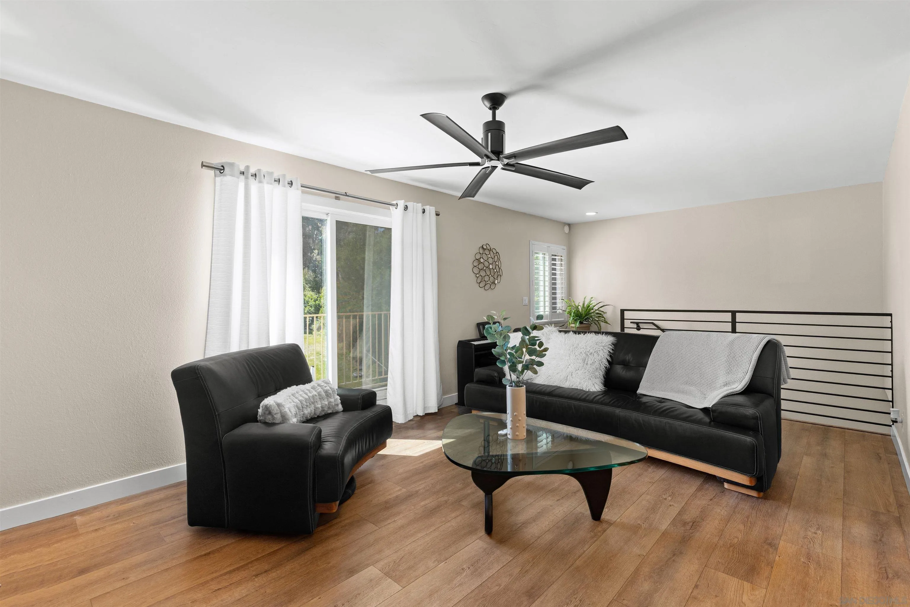 https://cdn.realtyfeed.com/cdn/127/260015885/6cfbeecffa2ce0e79b7f252de11f49cb.webp