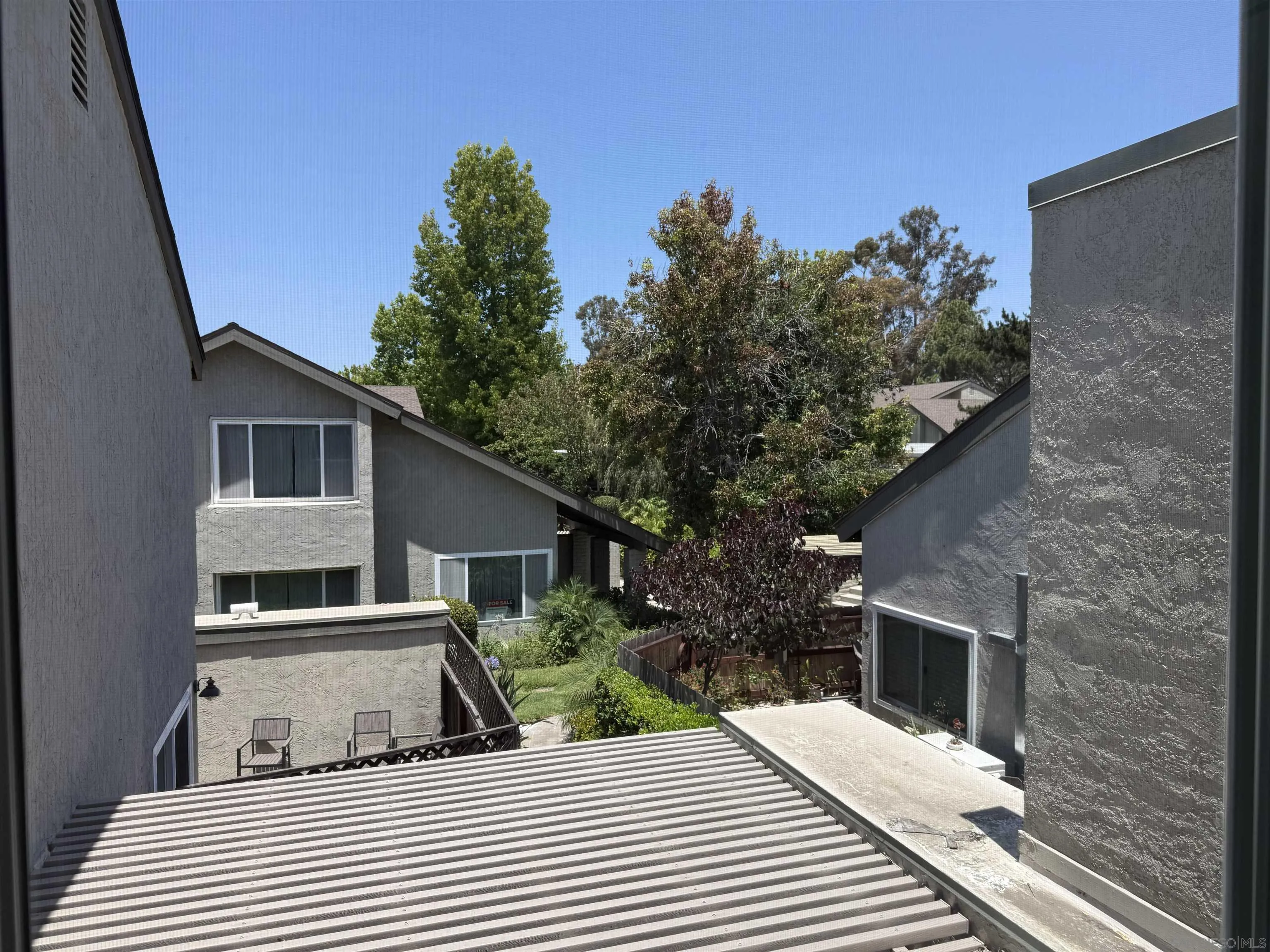 https://cdn.realtyfeed.com/cdn/127/260015893/21a92fb4c713339beb7d668f16ce11e5.webp