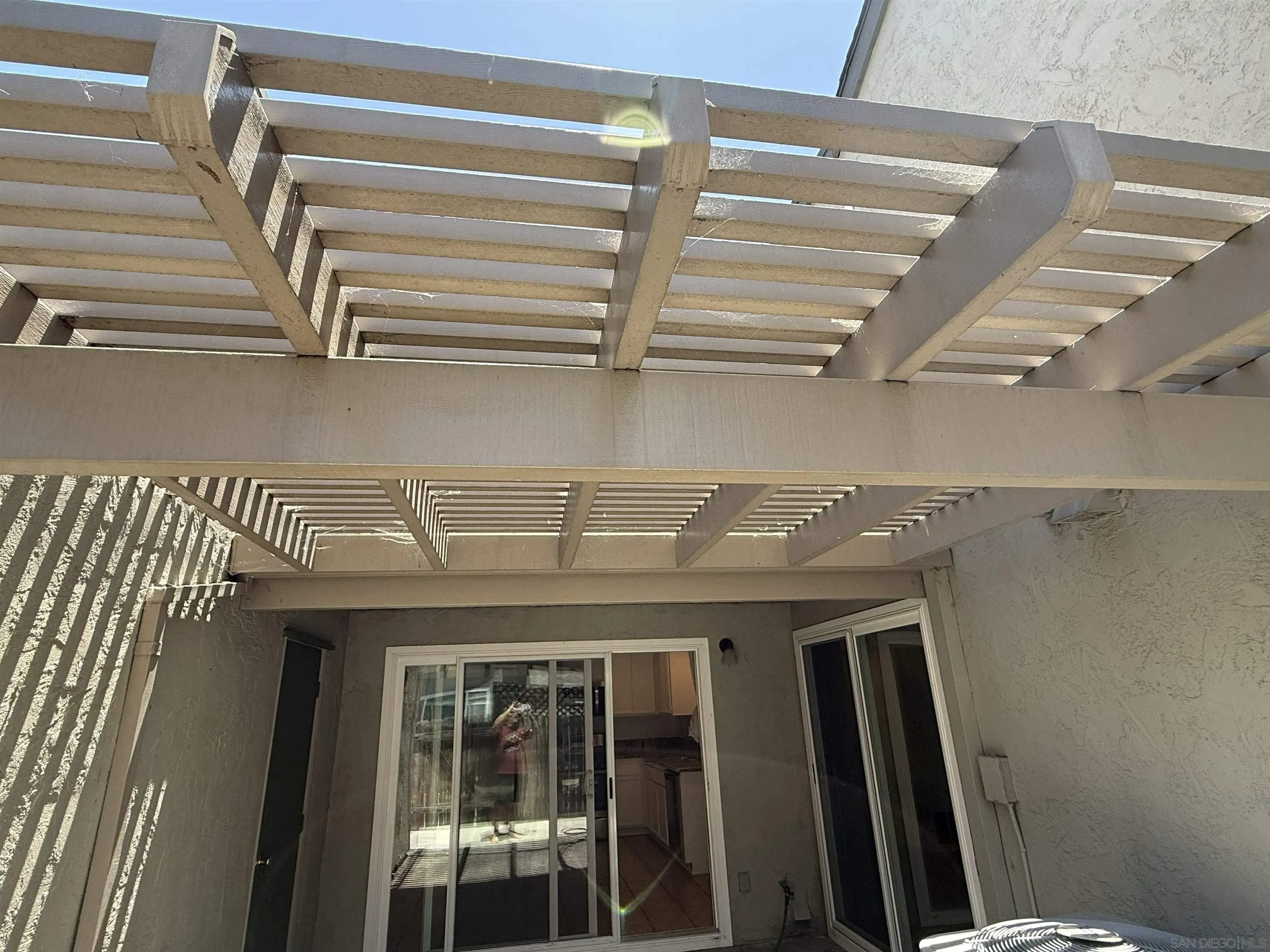 https://cdn.realtyfeed.com/cdn/127/260015893/ee499d937dde19571c3ef417702de8f5.webp