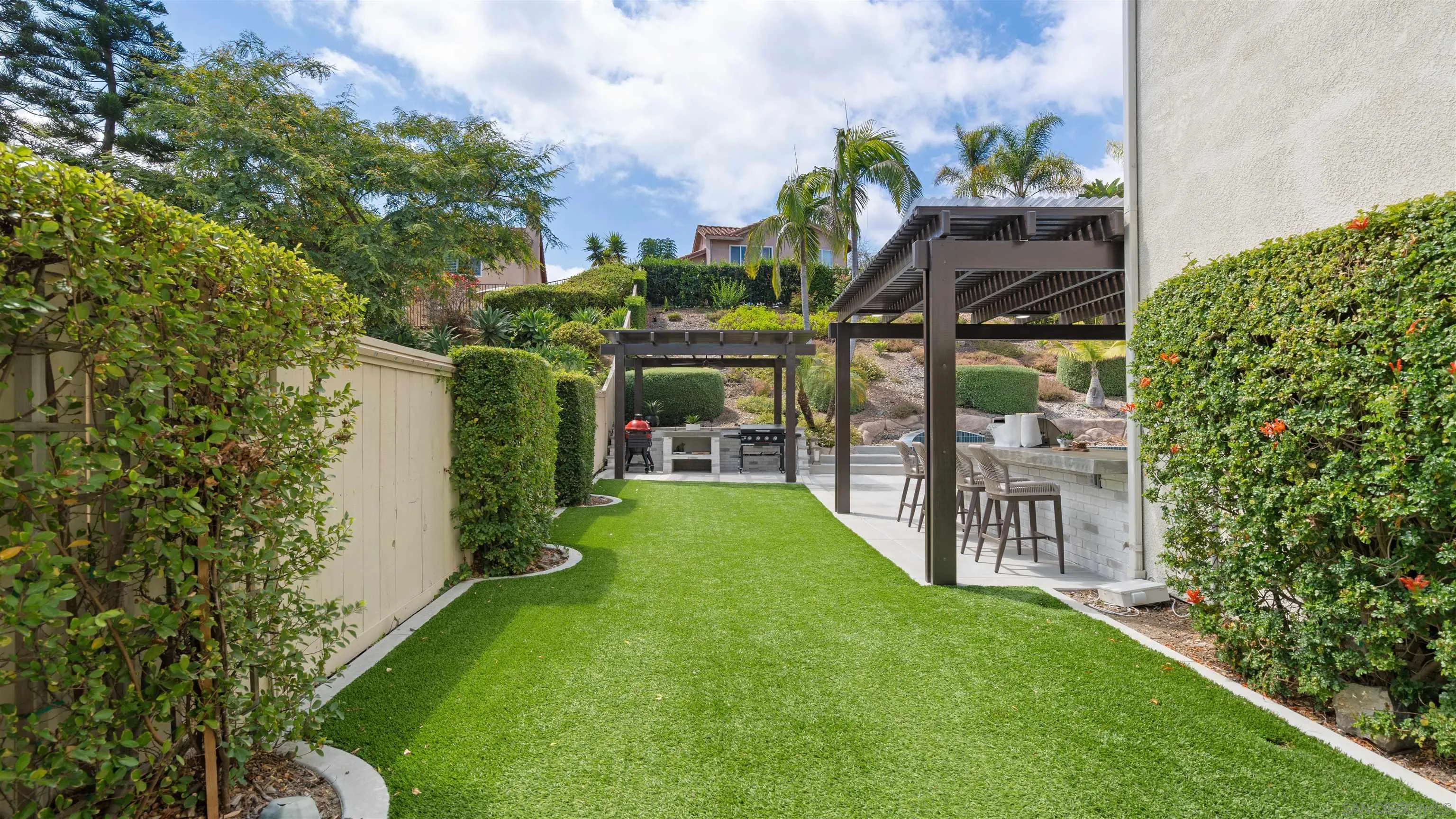 https://cdn.realtyfeed.com/cdn/127/260015896/3d50ebb45d3372aebfd6b9f0ab659068.webp