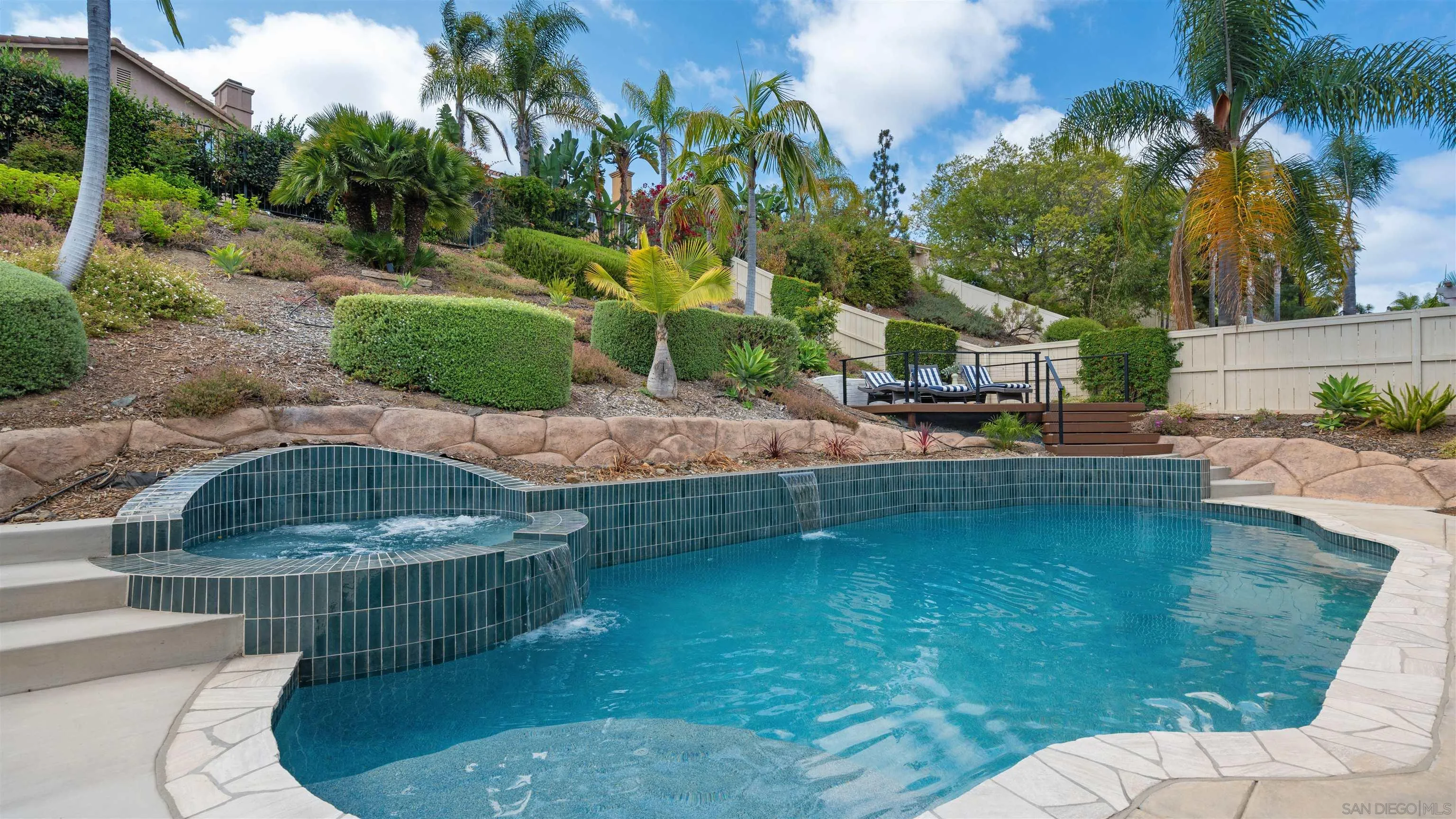 https://cdn.realtyfeed.com/cdn/127/260015896/6fb0e92465e0c7b7b95a99a1848758ee.webp