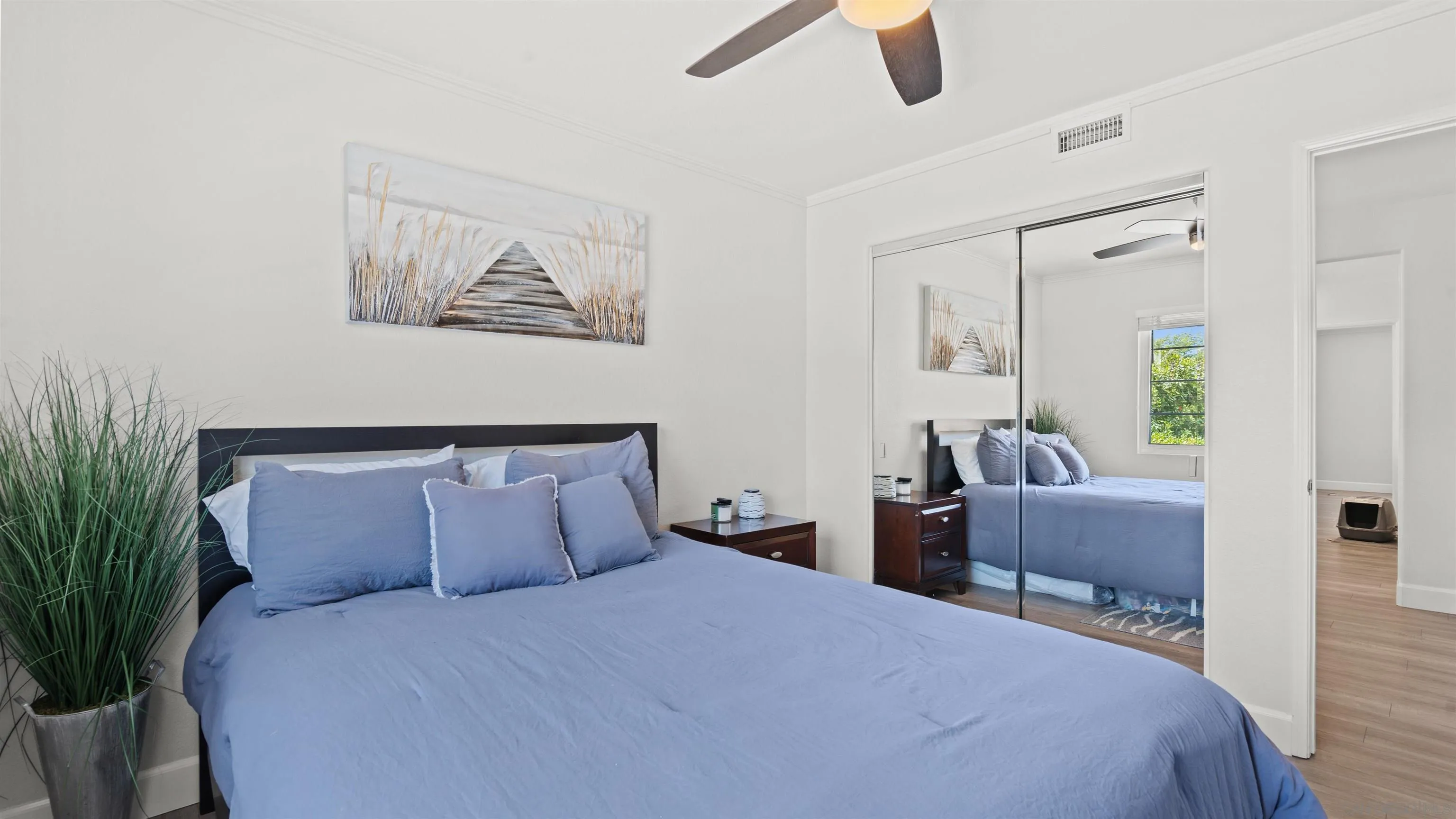 https://cdn.realtyfeed.com/cdn/127/260015896/cb5b9ff2a6f8cded369b774789f1ec79.webp