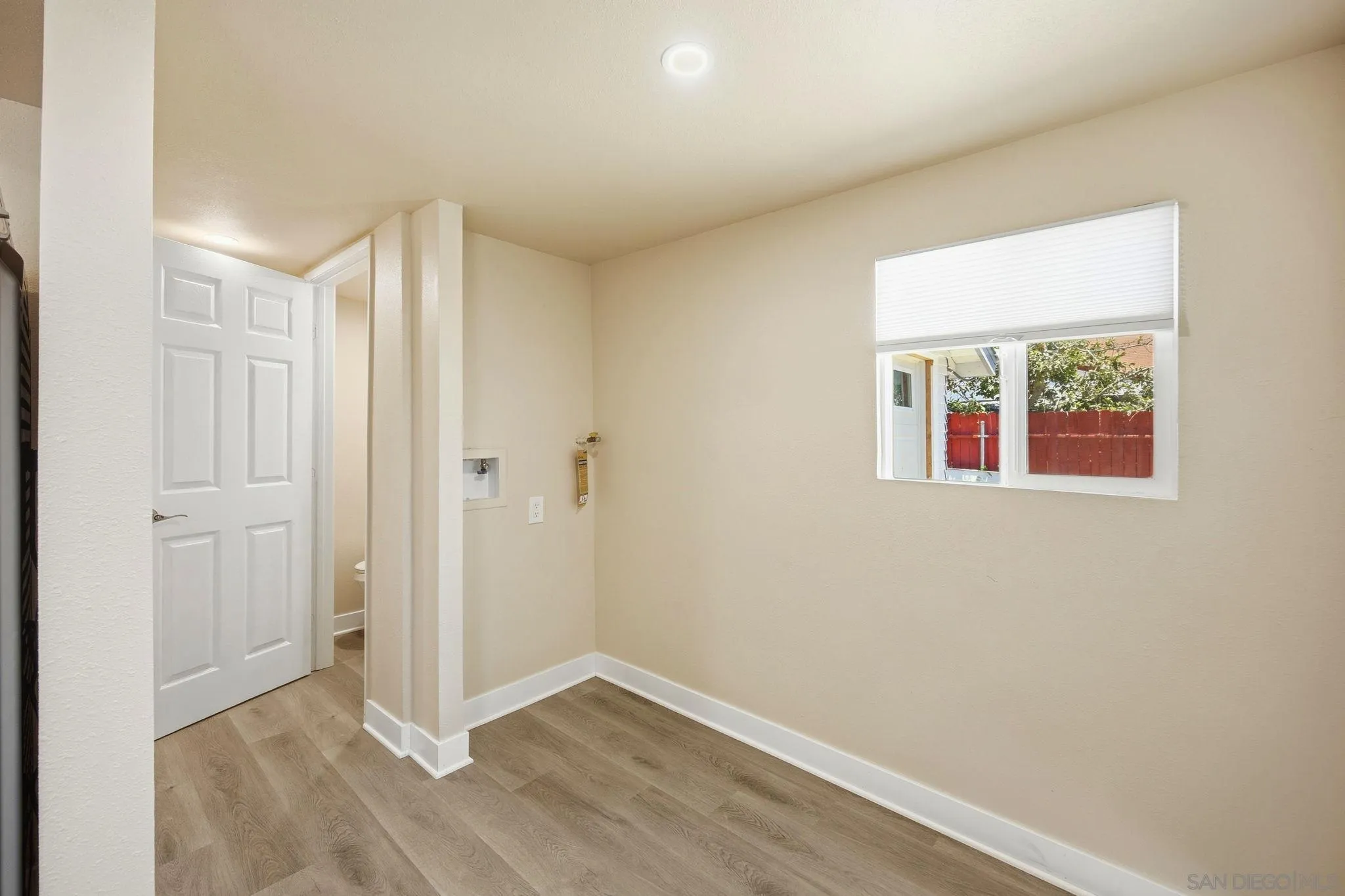 https://cdn.realtyfeed.com/cdn/127/260015901/00bafed12345fab087322ac65ac453ea.webp