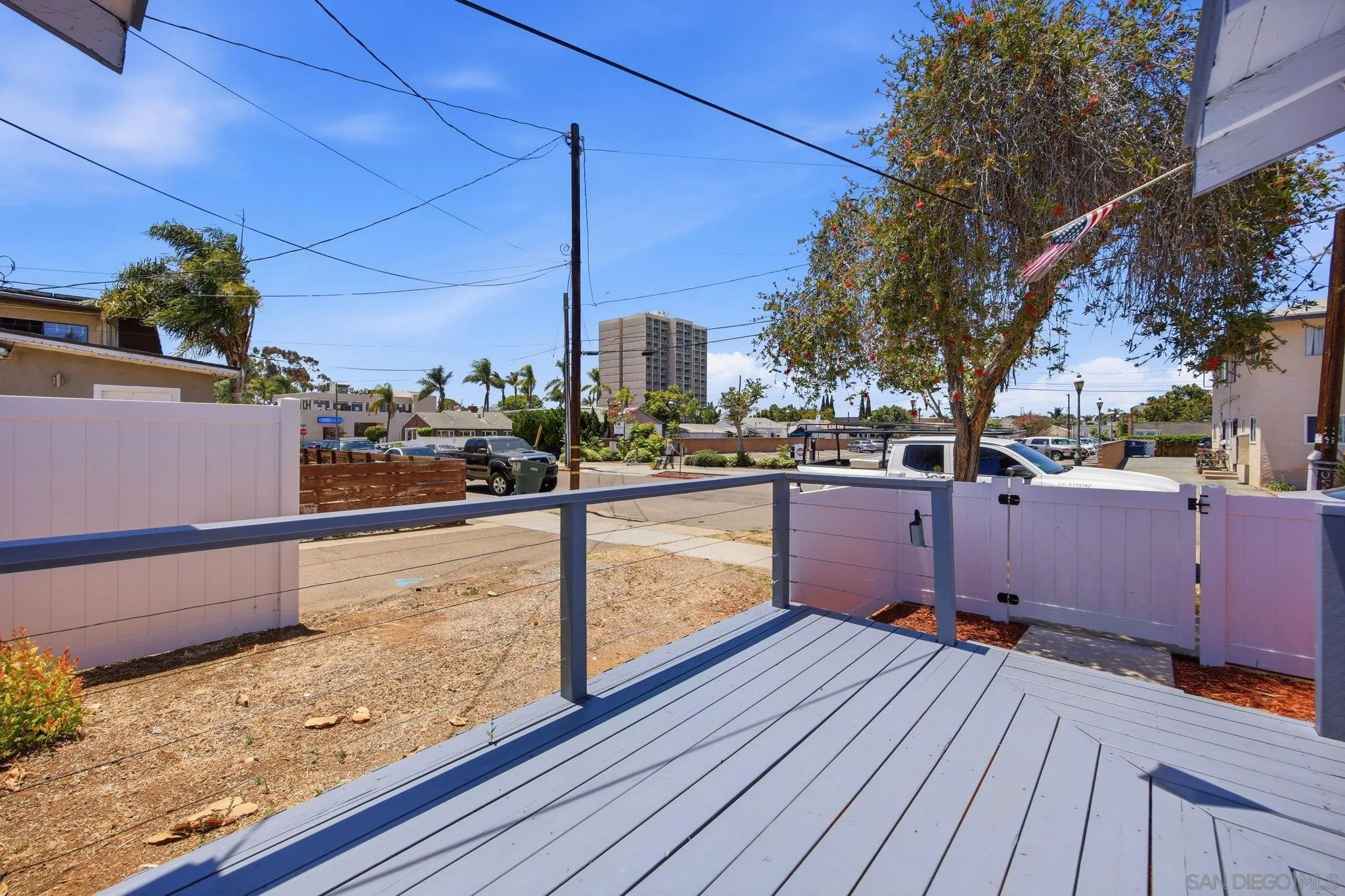 https://cdn.realtyfeed.com/cdn/127/260015901/a8f310035b30dacf999255709d1b0d00.webp