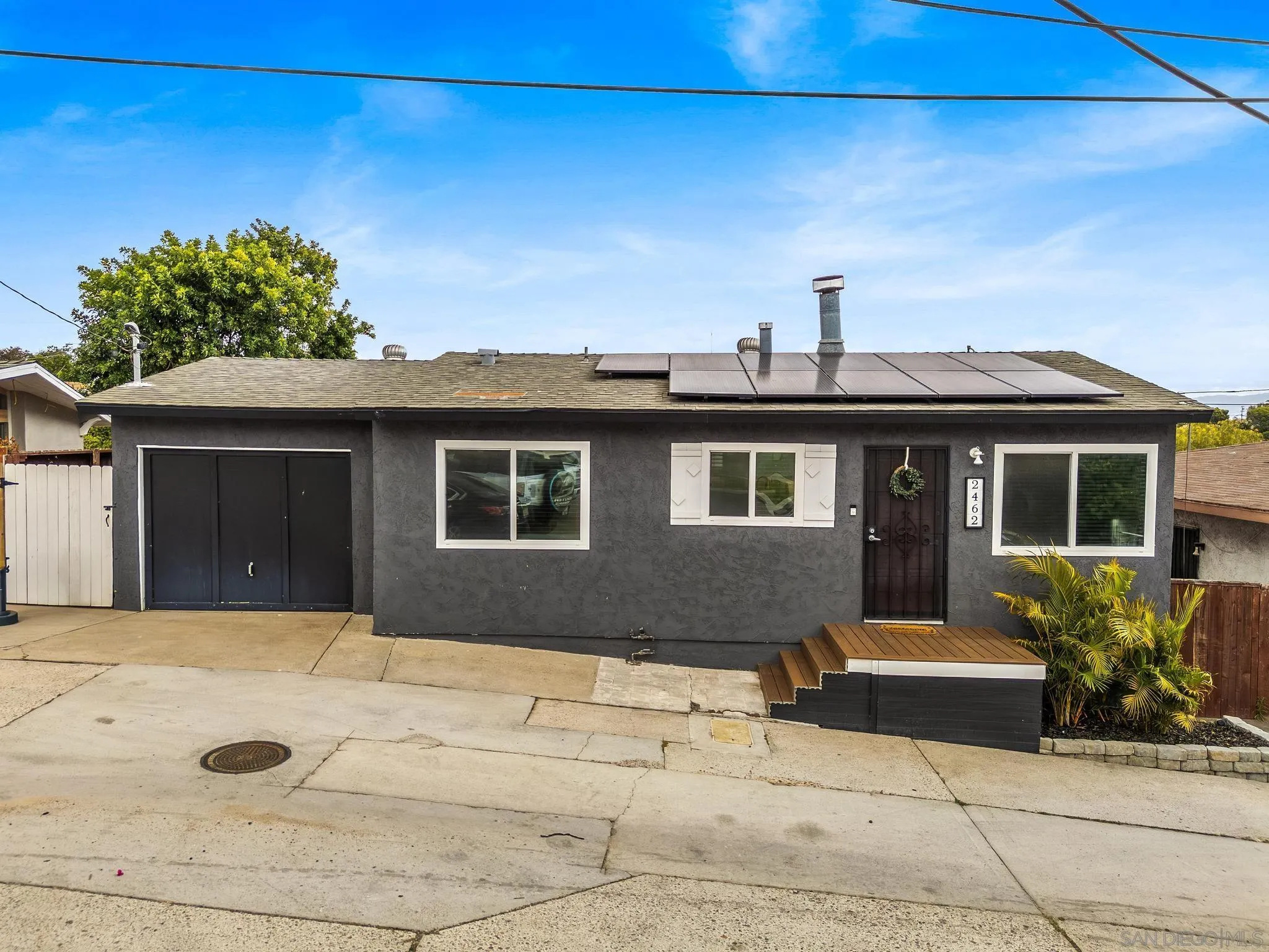 https://cdn.realtyfeed.com/cdn/127/260015904/62a84fe60ca3b85124d17afc96bf6efc.webp