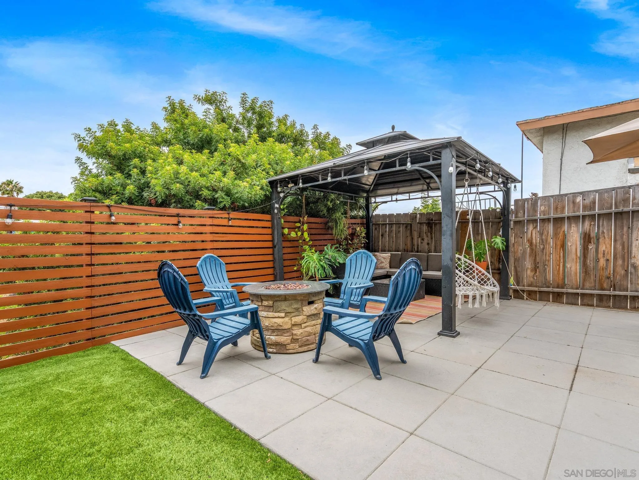 https://cdn.realtyfeed.com/cdn/127/260015904/c6aee3fb68b6c3f3264ed9e47a20f5b4.webp
