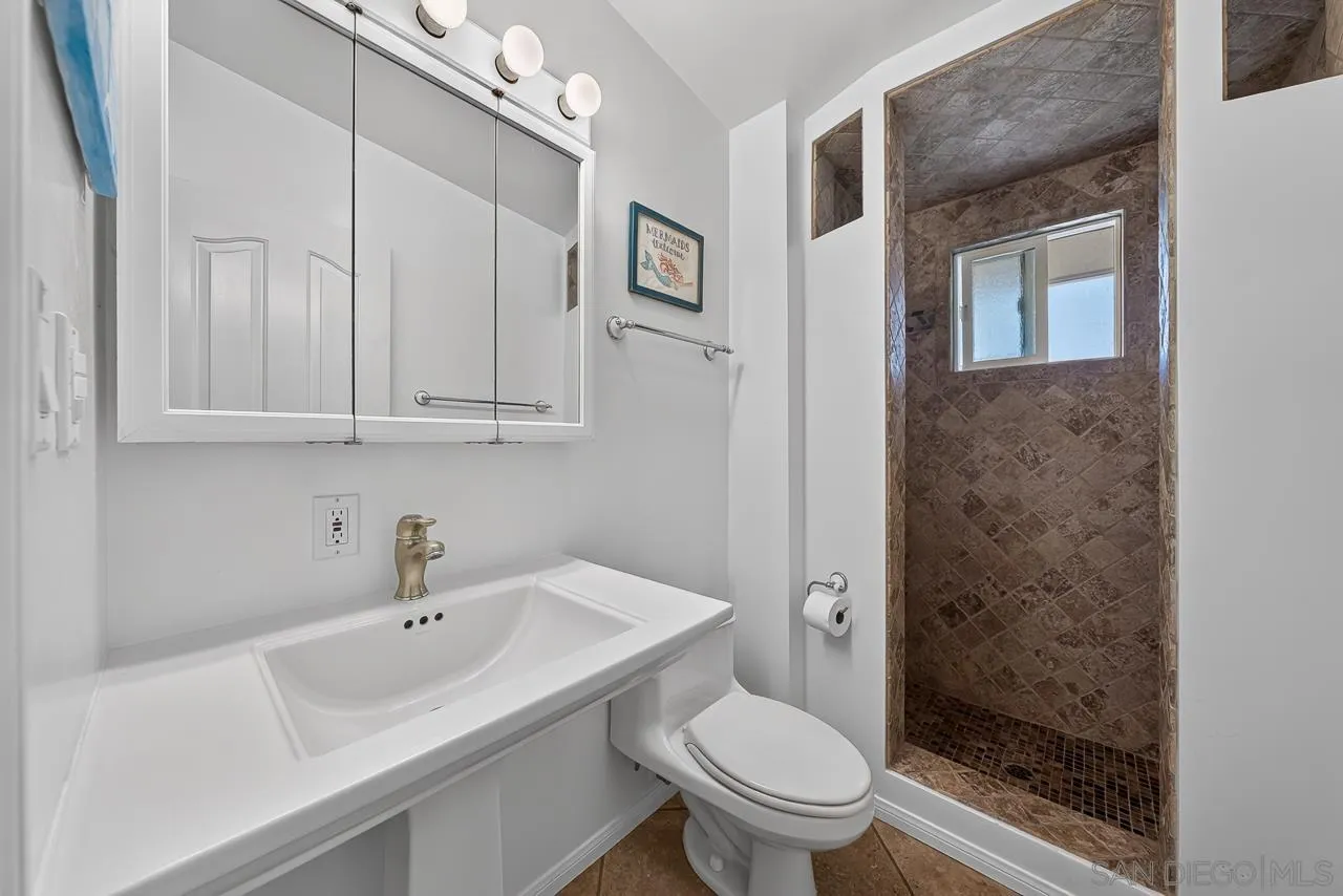 https://cdn.realtyfeed.com/cdn/127/260015909/2bc9179110deca4df640edc3533938d0.webp
