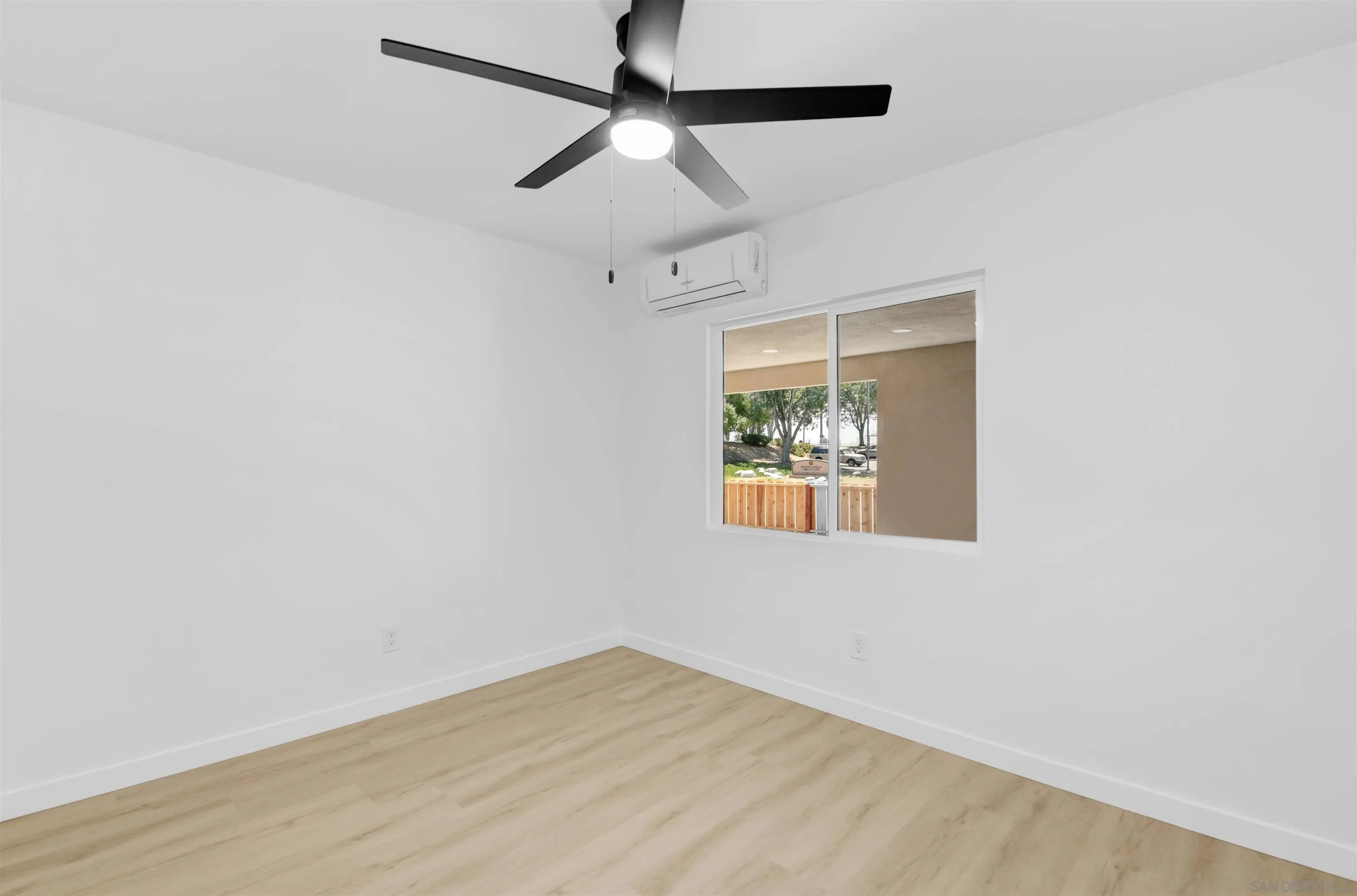 https://cdn.realtyfeed.com/cdn/127/260015911/1553aa5f6de964d4ffe687655b84a928.webp