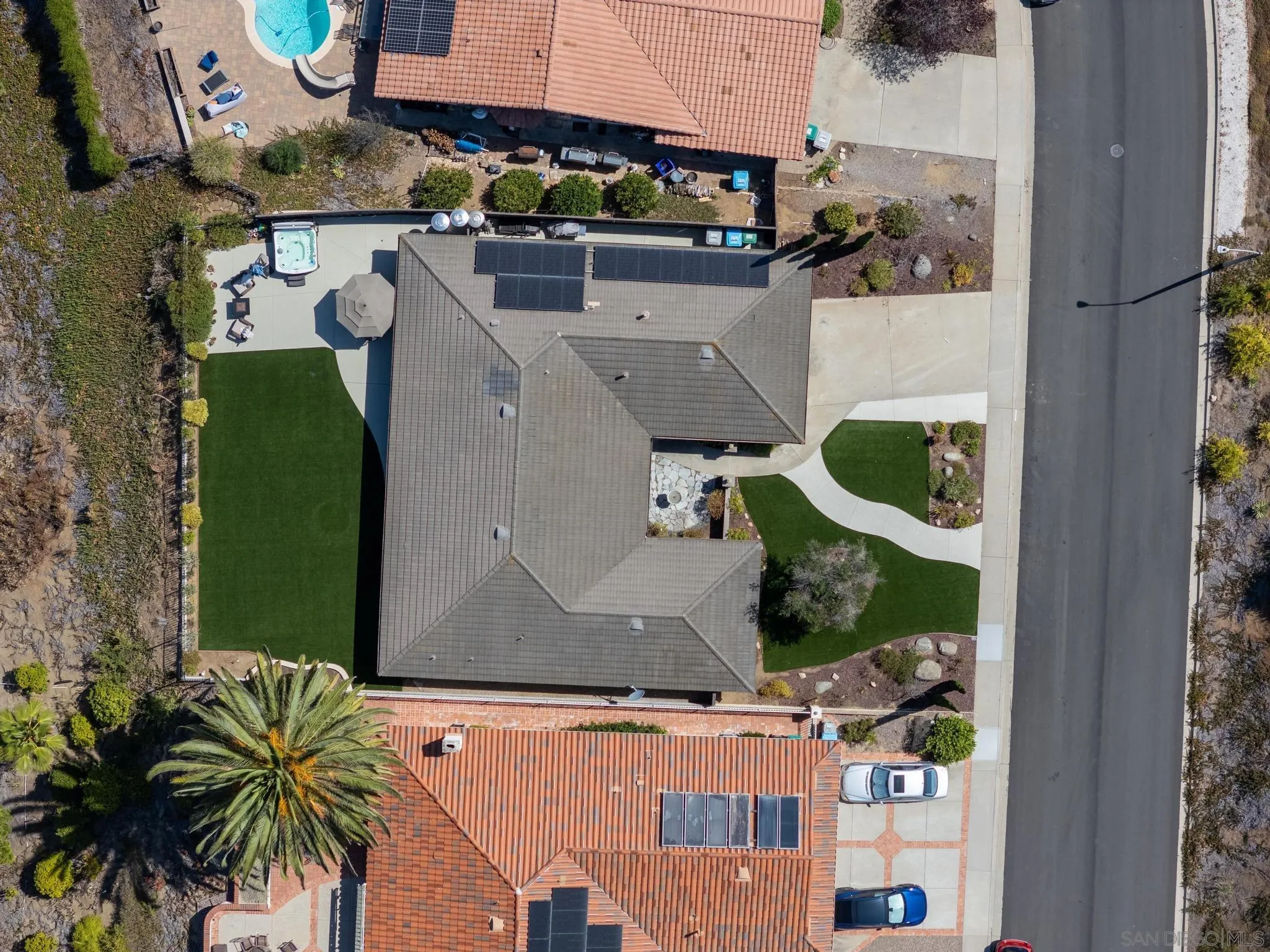 https://cdn.realtyfeed.com/cdn/127/260015914/de45dcfd65ba2d7aa704c482b4f3ca4d.webp