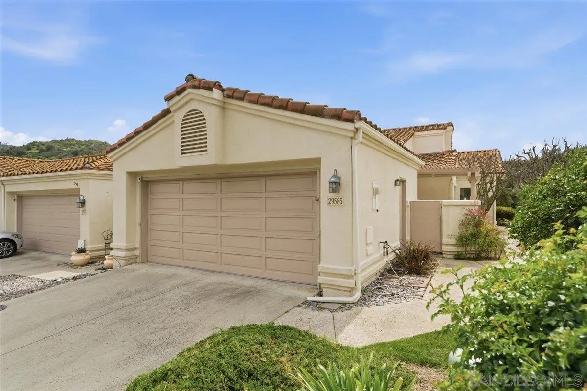 https://cdn.realtyfeed.com/cdn/127/260015915/06c3daf4fd02dd7f4c8114c394f460fd.webp
