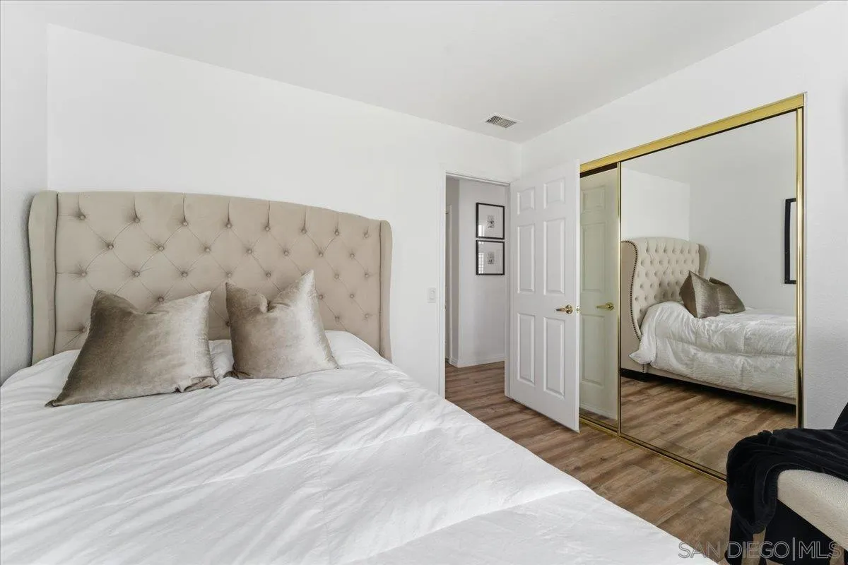 https://cdn.realtyfeed.com/cdn/127/260015915/3b7ea7d7ee8055cc6c93fd30f0f71e88.webp