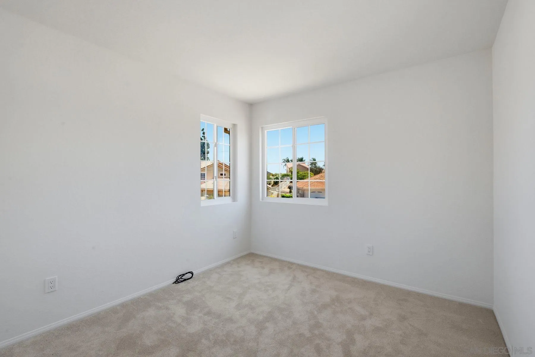 https://cdn.realtyfeed.com/cdn/127/260015922/05771c2ad459bba9e613482a0de11a75.webp