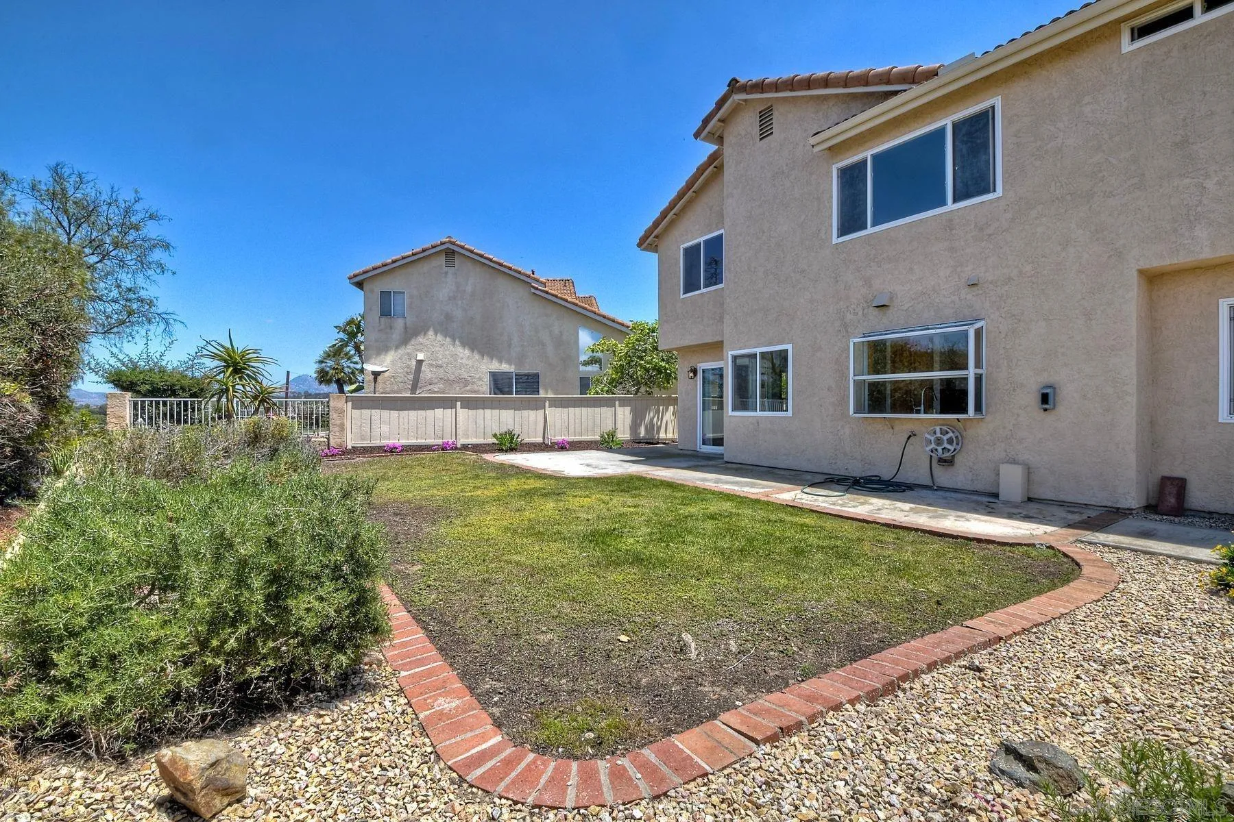 https://cdn.realtyfeed.com/cdn/127/260015922/58932f26c0325930ce11c39565b49b65.webp
