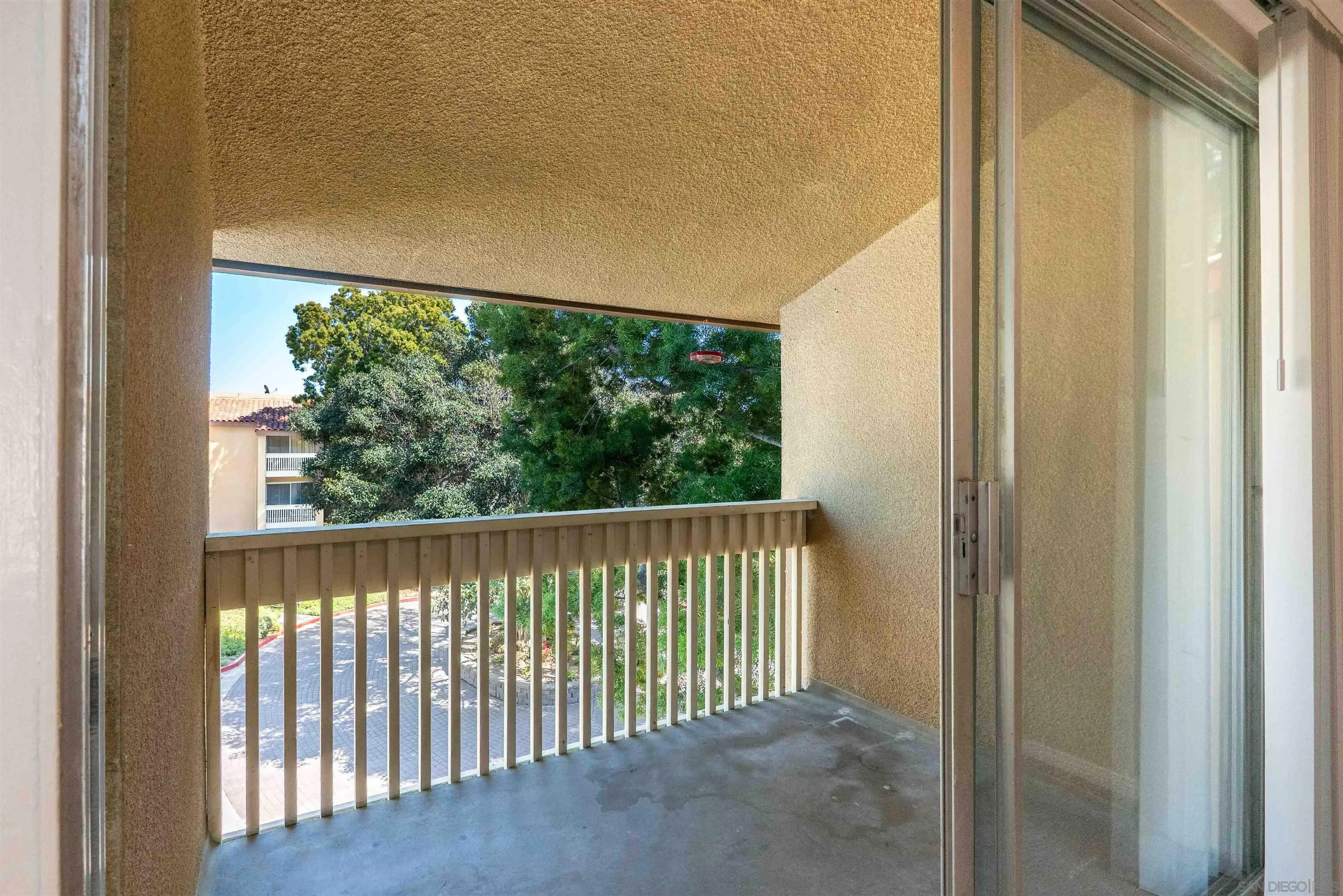 Photo #9: 260015923 Listing: Photo #9